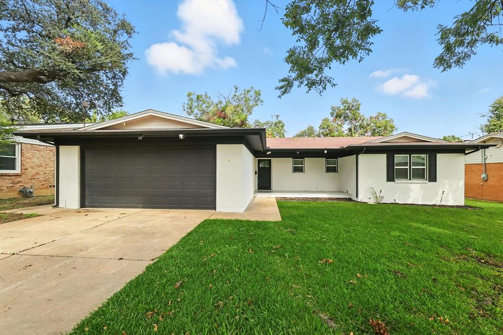 Welcome to 2800 Sadler Ave! This home is 1,811 square feet of pure elegance, situated in a highly desirable location in Fort Worth, TX. Only a few minutes away from TCU! Bask in this home's radiant possibilities. It features three bedrooms, two bathrooms, and a bonus room that can be converted into a mother-in-law suite. Additionally, this home has a more extensive back patio surrounded by nature's beauty! Ready to make this picturesque lifestyle your reality?