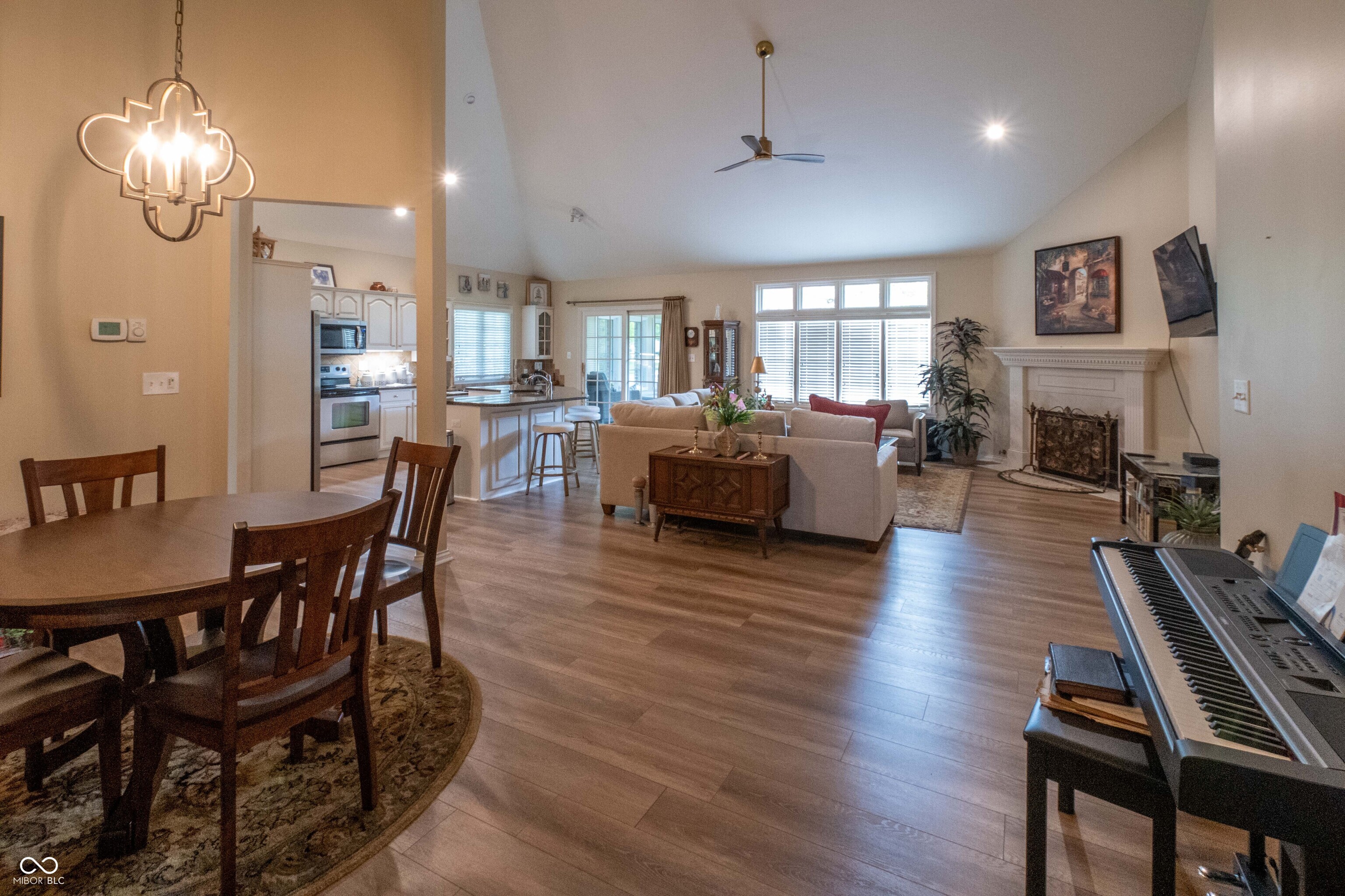 1701 Pathway Drive N