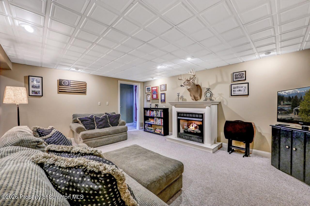 15 Longview Terrace