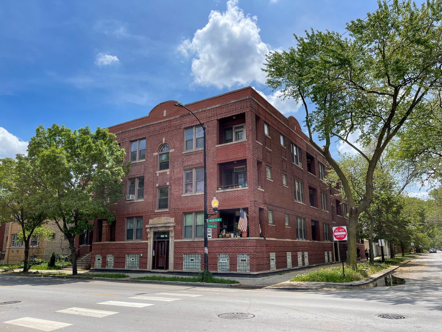 Modern, Newly Renovated 1 Bed/1 Bath Apartment with Balcony in Chicago (Avondale)    Private, covered outdoor balcony, large kitchen with island, new stainless steel appliances, hardwood floors, and just a block and a half away from the Blue Line train.    ABOUT THE FINISHES: WHAT MAKES THIS UNIT CONTEMPORARY?  Everything in the unit has been newly renovated. Fresh, neutral paint, engineered hardwood flooring, and recessed lighting throughout. The kitchen features new stainless steel appliances including a dishwasher, microwave, oven/range, and refrigerator. It is beautifully adorned with white quartz countertops, 42-inch white shaker wall cabinets, and ceramic white subway tile backsplash. Kitchen also has an island perfect for entertaining and meal prepping. Garbage disposal and an ice maker installed. Living room and all bedrooms are cable ready. New luxury bathrooms with beautiful ceramic white subway wall tiles and matte porcelain floor tiles. In-unit washer and dryer. Central heat and air conditioning. Front door intercom system. Keyless entry. Private balcony right off of the living room.    ABOUT THE NEIGHBORHOOD: WHAT MAKES THIS LOCATION FAVORABLE?  Convenient location for commuting with ample public transportation. The building is across the street from CTA's Addison Bus stop and a mile from the Irving Park Metra Station stop. It is less than a quarter mile from the CTA's Addison Blue Line train station, making it a 3-4 minute walk. It is also ideally located less than a quarter mile from the I-90/94 Kennedy expressway.    In addition to enjoying convenient access to great transportation options, tenants can also enjoy the neighborhood's proximity to large retailers and grocery stores such as Target, Home Depot, CVS, Walgreens, Jewel, Aldi, and Cermak all just within a mile from the apartment. Stores such as Ulta, Michaels, Costco, Menards, Mariano's, Best Buy, Barnes & Nobles, Home Goods, T.J. Maxx, and Kohl's, to name a few, can be found just 3 miles southeast of the apartment.    This bustling neighborhood is also filled with highly rated (4.5+ stars) locally accessible bars and restaurants including, but not limited to, Smoque BBQ, ERIS Brewery and Cider House, Mirabella Italian Cuisine & Bar, La Nonna, Sleeping Village, and Crawford's Food & Spirit all within a half mile away.    Must-try breweries such as Maplewood Brewery & Distillery, Ravinia Brewing Company, and Revolution Brewing- Brewery and Taproom just a 5 minute drive.    Apartment is ideally located just North of vibrant Logan Square. Exciting nightlife, great restaurants, and coffee shops on popular Milwaukee Ave.    Within a mile from the apartment, tenants will also enjoy the proximity to parks and fitness centers like XSport, Planet Fitness, and other crossfit gyms.