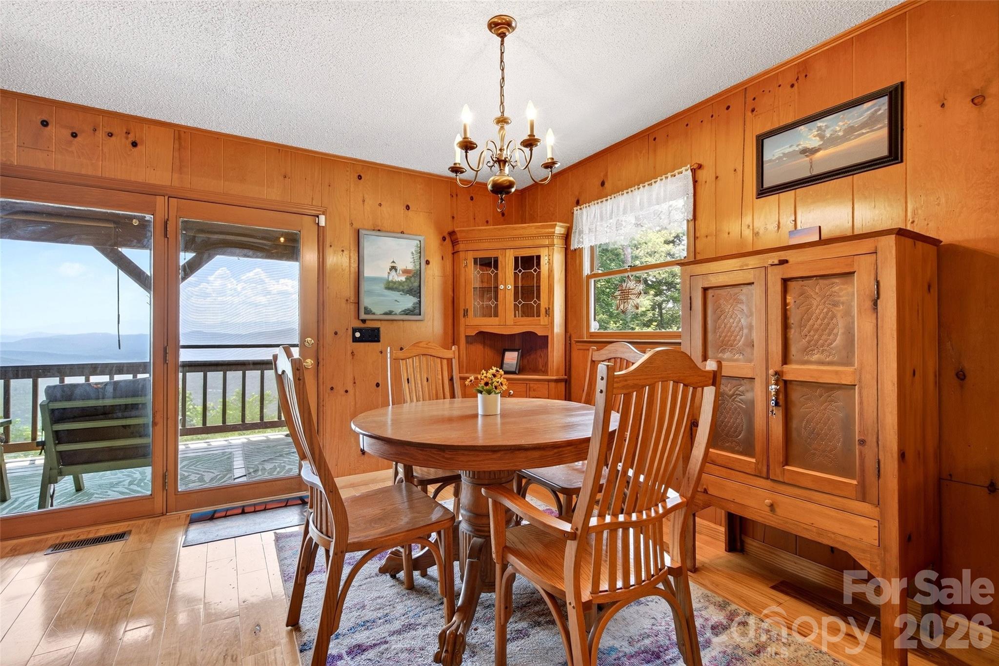 1347 Wipprecht Drive