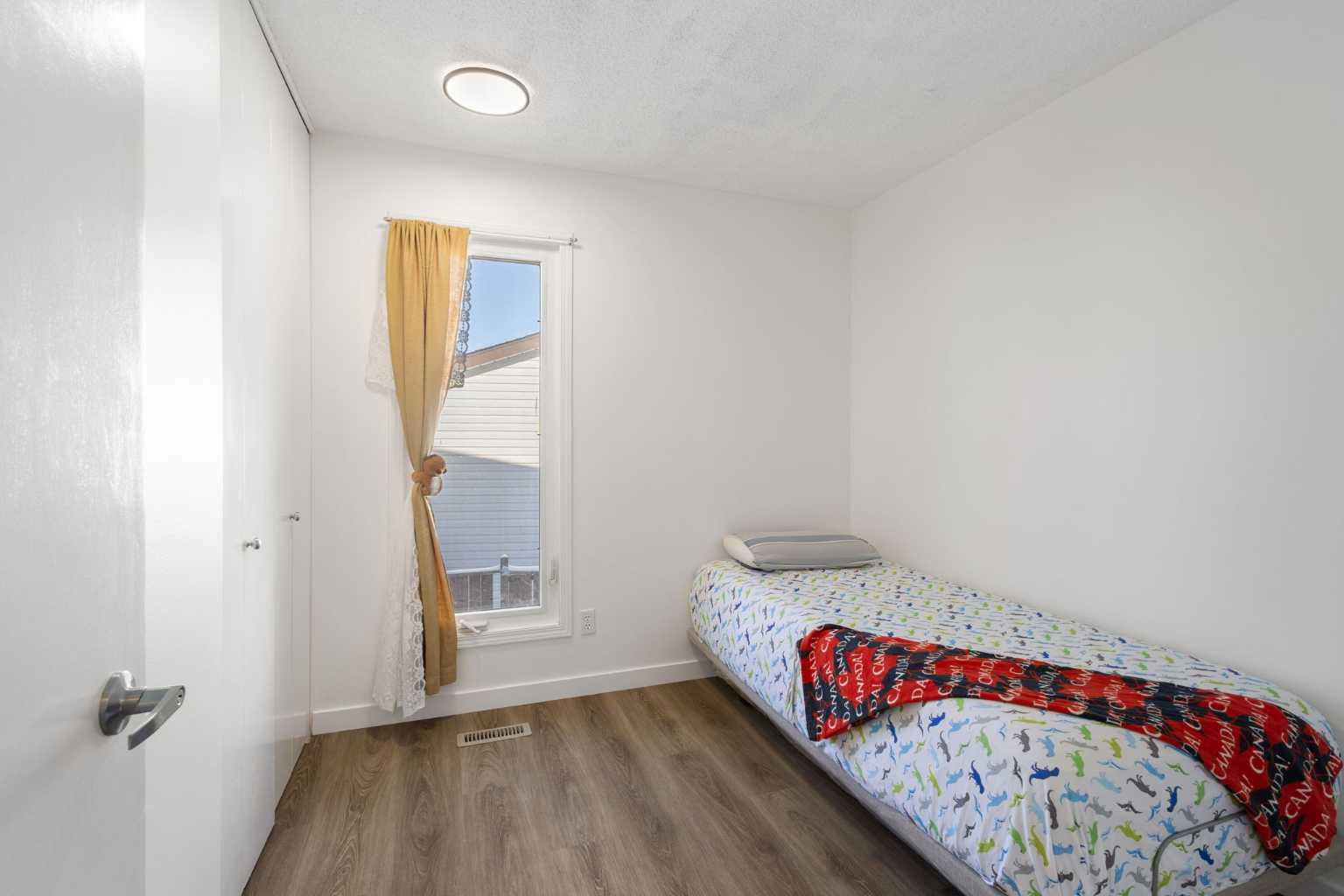 95 Beddington Way NE