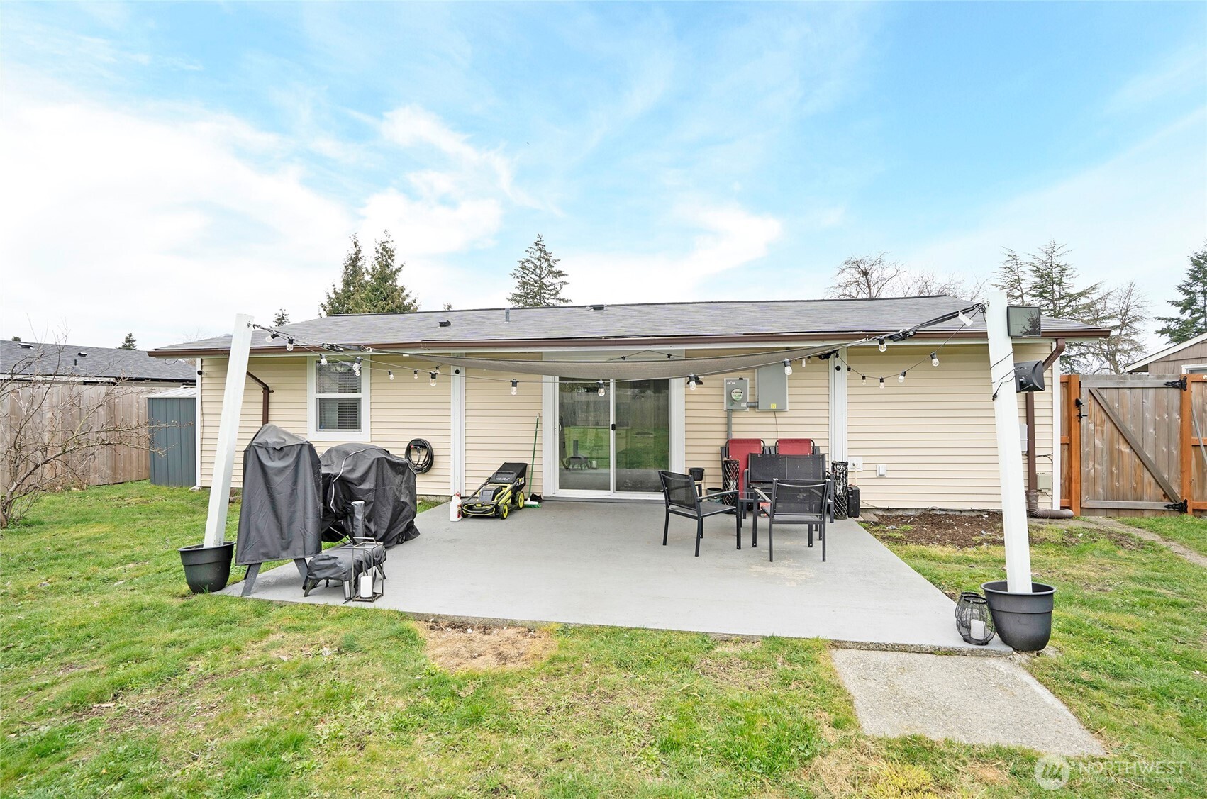 10103 Kline Street SW