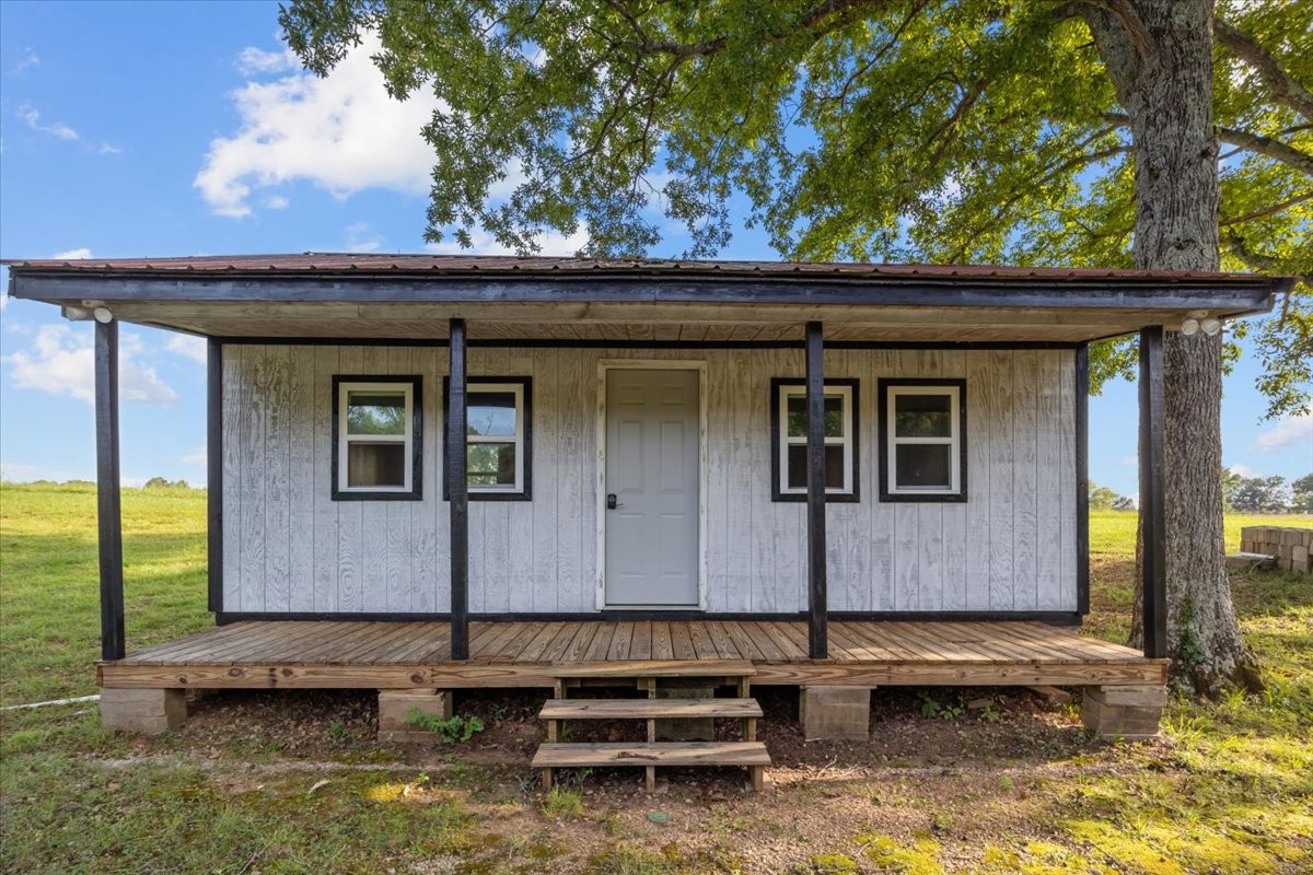 1015 Garners Creek Rd