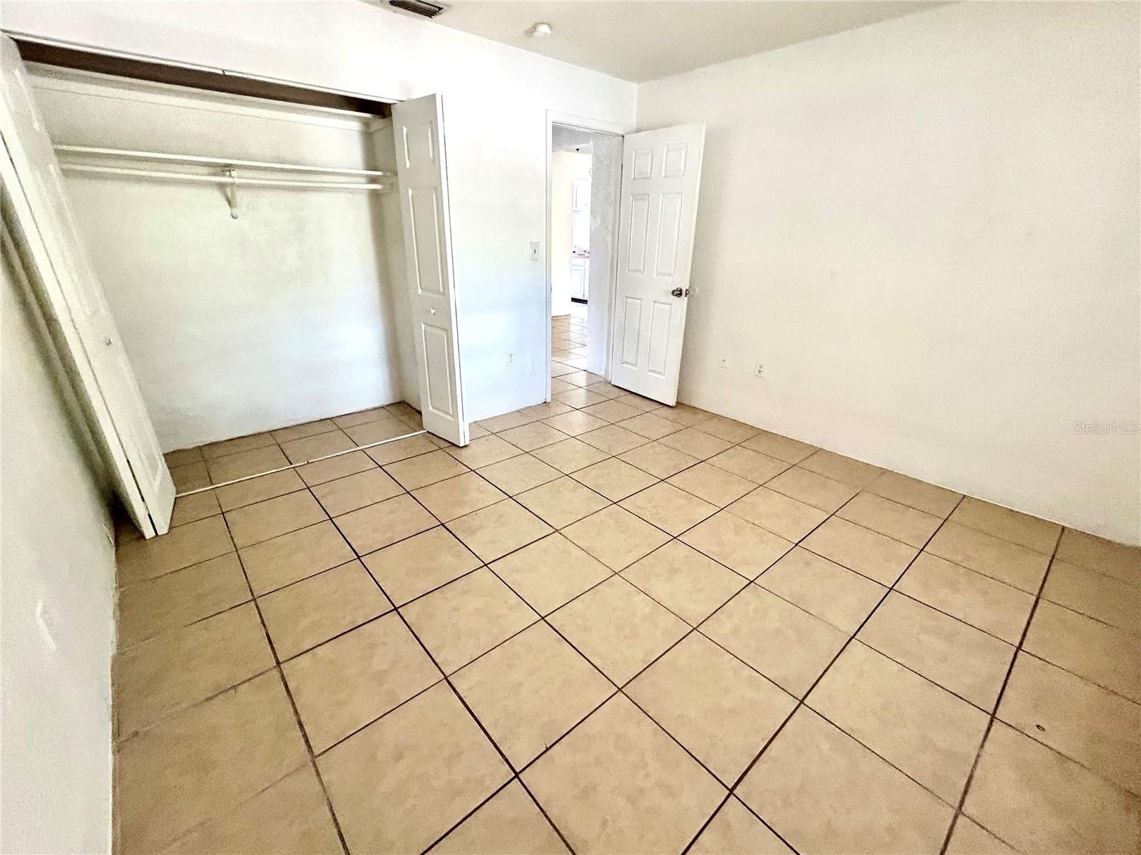 1217 Kennedy Road 06