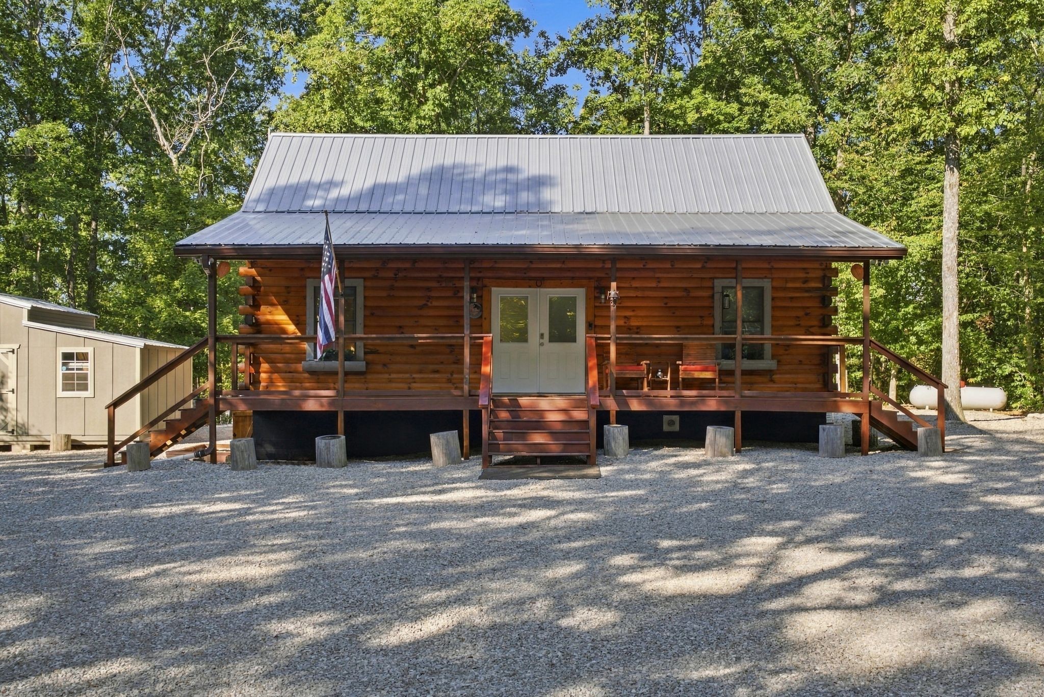 6095 Old Highway 13