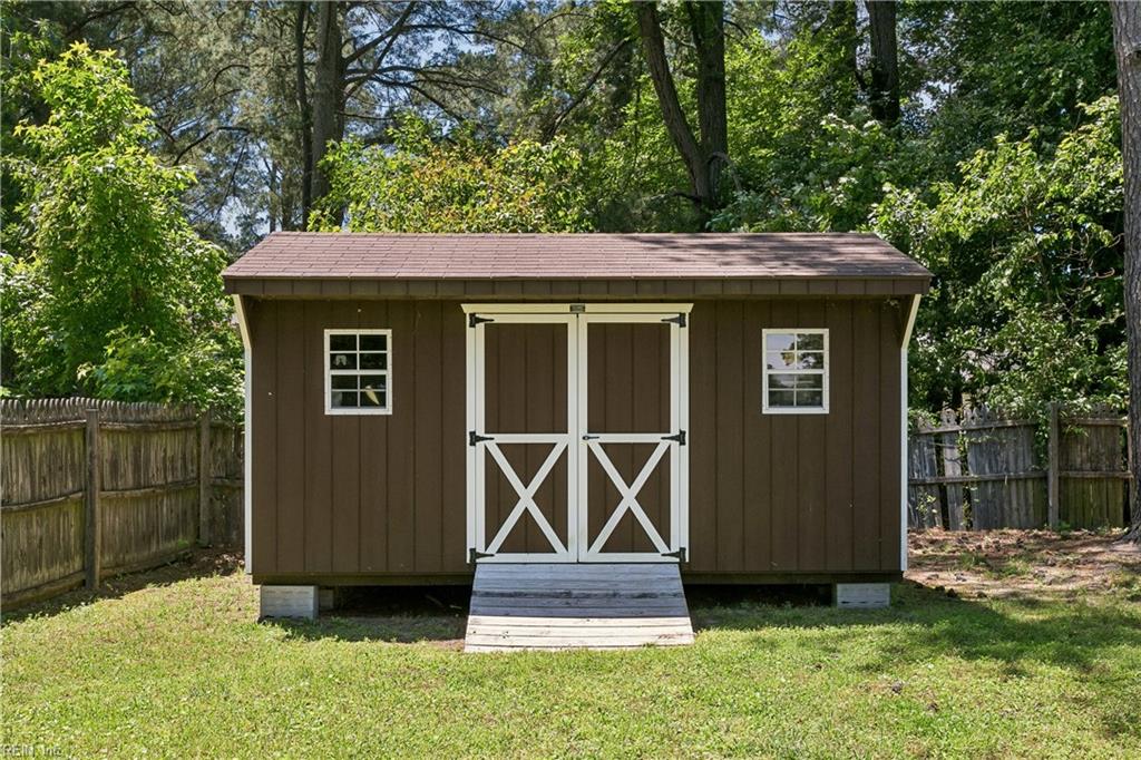 246 Hunts Neck Road