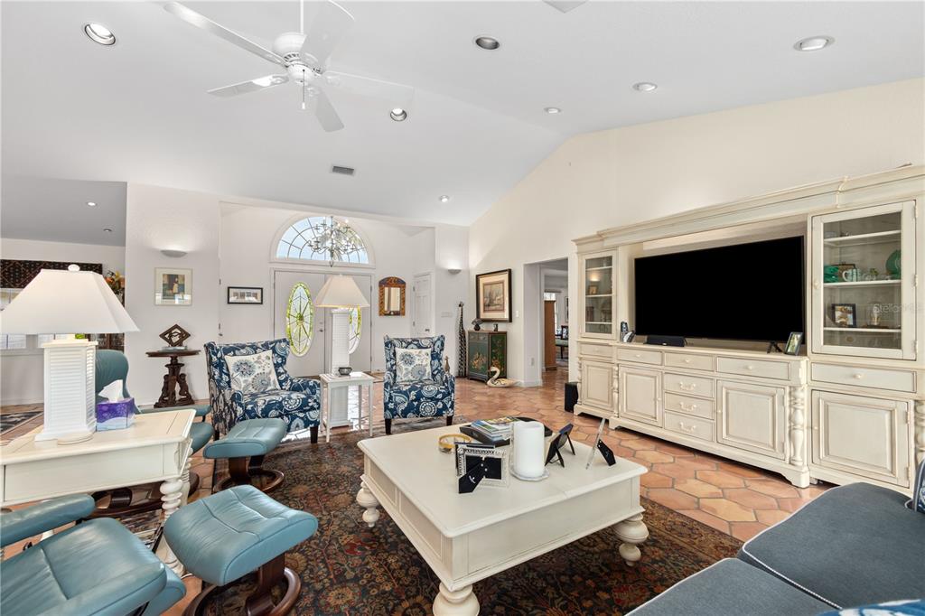 700 Old Compass Road