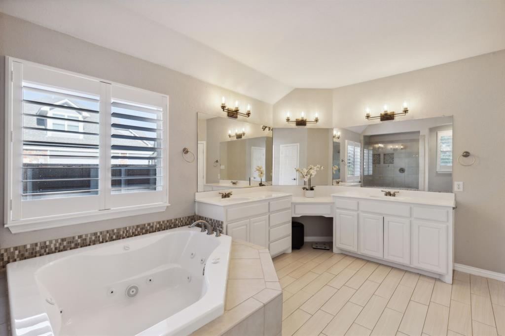 5801 Hathaway Drive