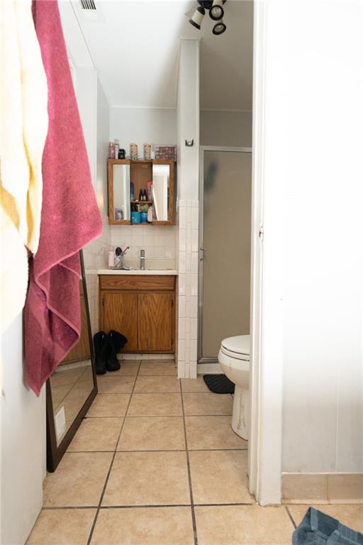 1316 Admiral Boulevard