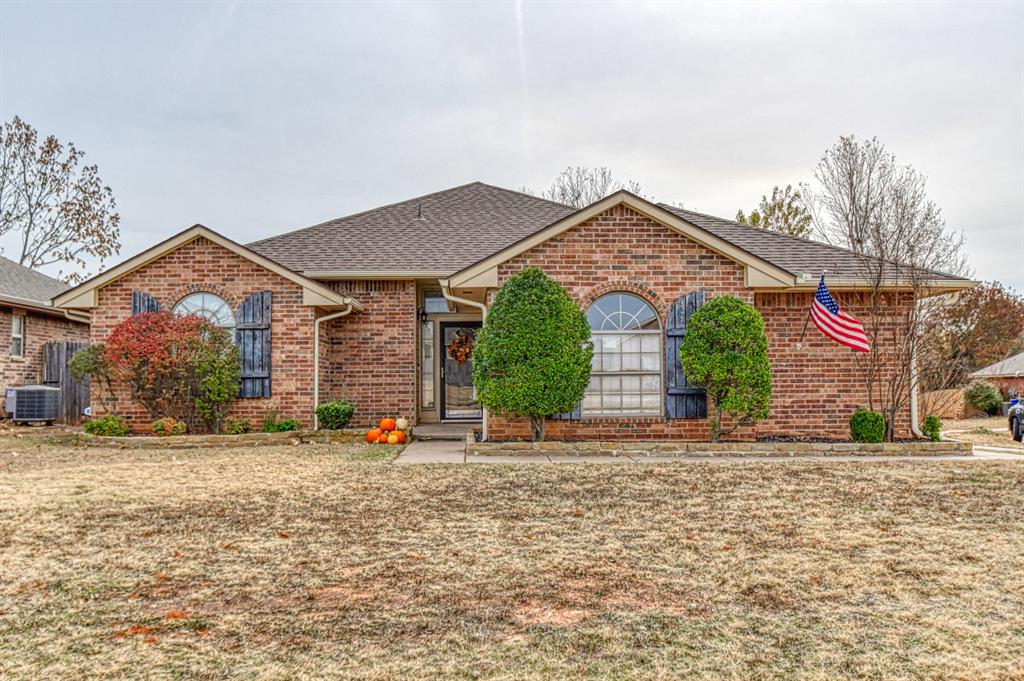 Welcome to 2919 City View Court, a beautifully maintained 3-bedroom, 2-bathroom home offering 1,510 square feet of comfortable, modern living. Located in a quiet cul-de-sac, this property combines an open layout with serene outdoor views.Step inside to an inviting open-concept kitchen, ideal for entertaining or enjoying everyday moments. The kitchen provides generous counter space, a functional layout, and clear sightlines into the living room, creating a bright and connected feel throughout the heart of the home.The primary suite offers a relaxing retreat with its own private bathroom, while the additional bedrooms are well-sized and versatile—great for family, guests, or a home office.Outside, you’ll love the backyard that opens directly to a scenic pond, offering peaceful mornings, beautiful sunsets, and extra privacy with no neighbors directly behind you. Whether you're hosting, relaxing, or enjoying nature, this outdoor space truly sets the home apart.With its thoughtful layout, quiet location, and rare waterfront backdrop, 2919 City View Court is move-in ready and a must-see. Schedule your showing today!