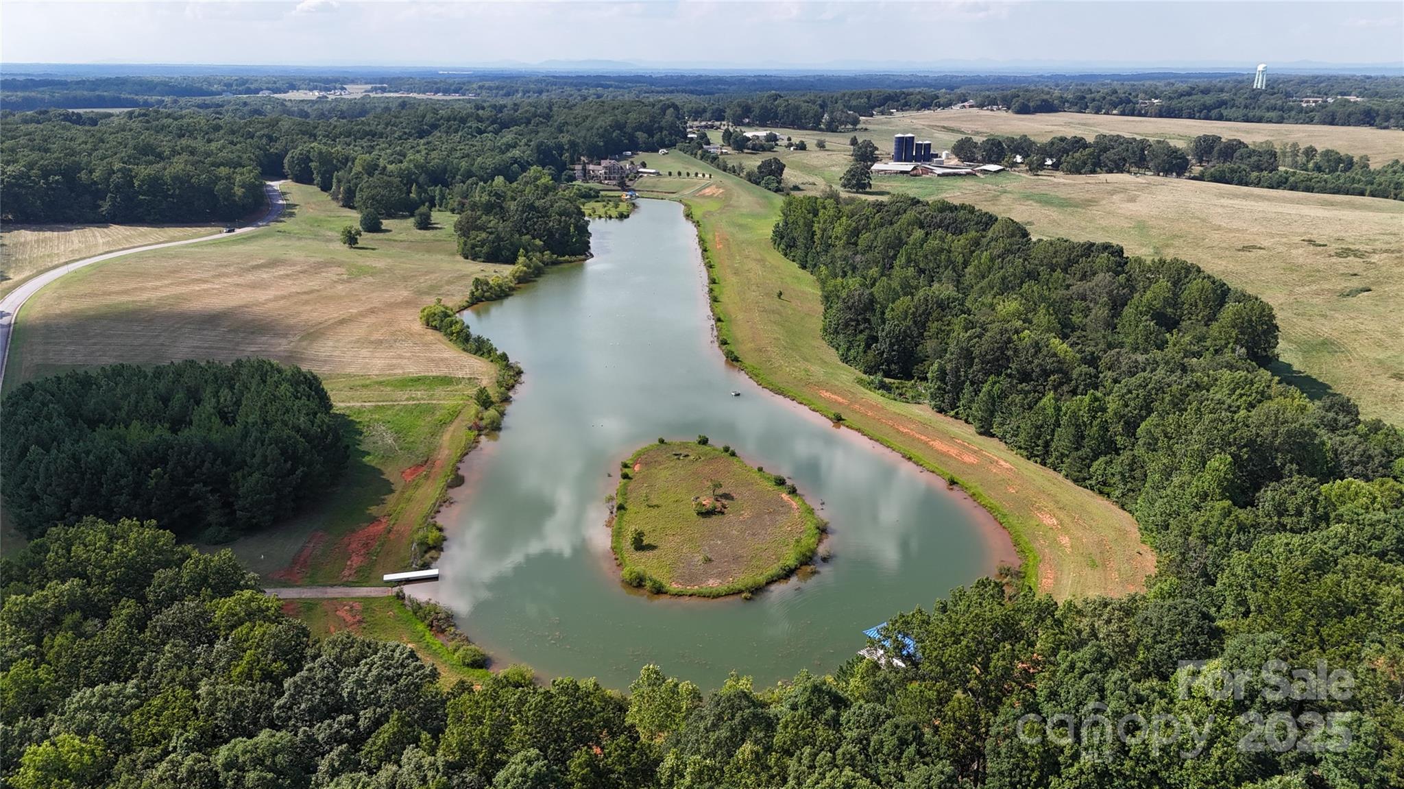 4446 Mirror Lake Drive