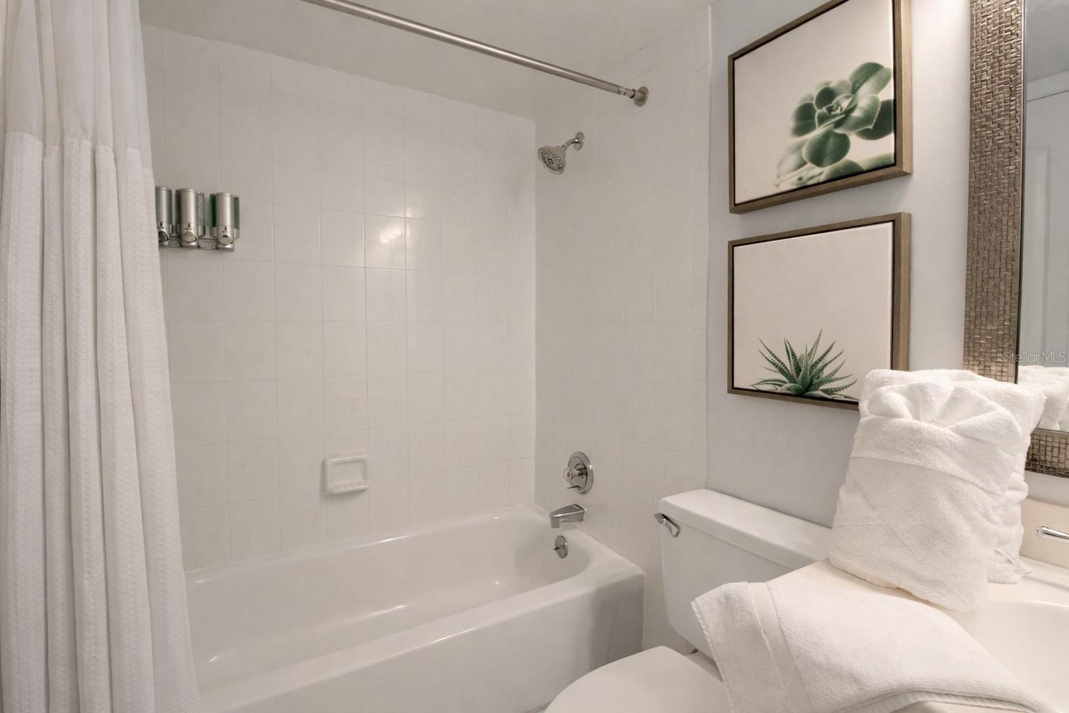 5200 Ocean Beach Boulevard 213