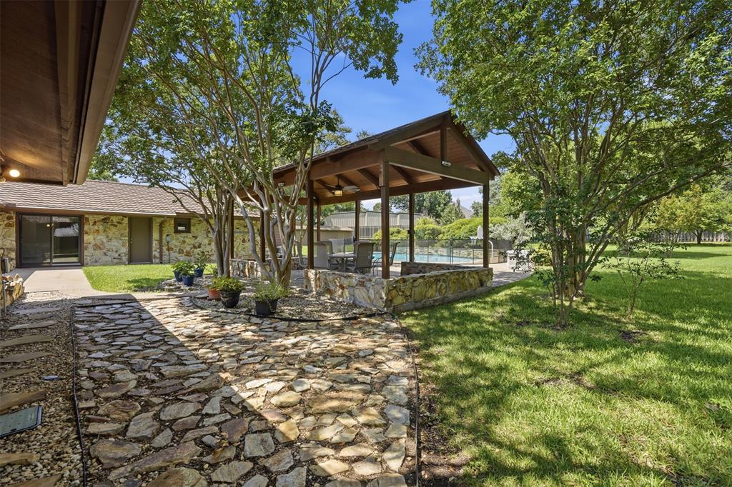 715 Stonelake Drive