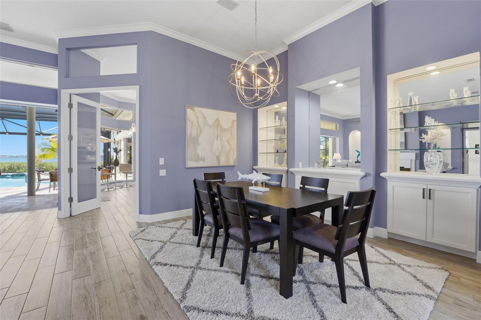 3121 Rivershore Lane