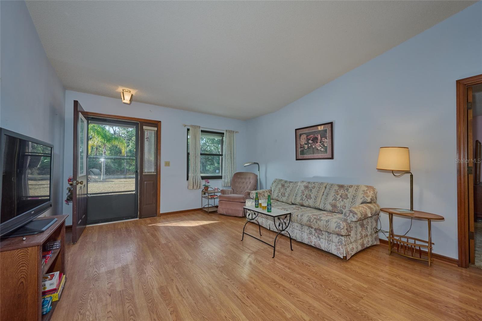4220 Oleander Drive