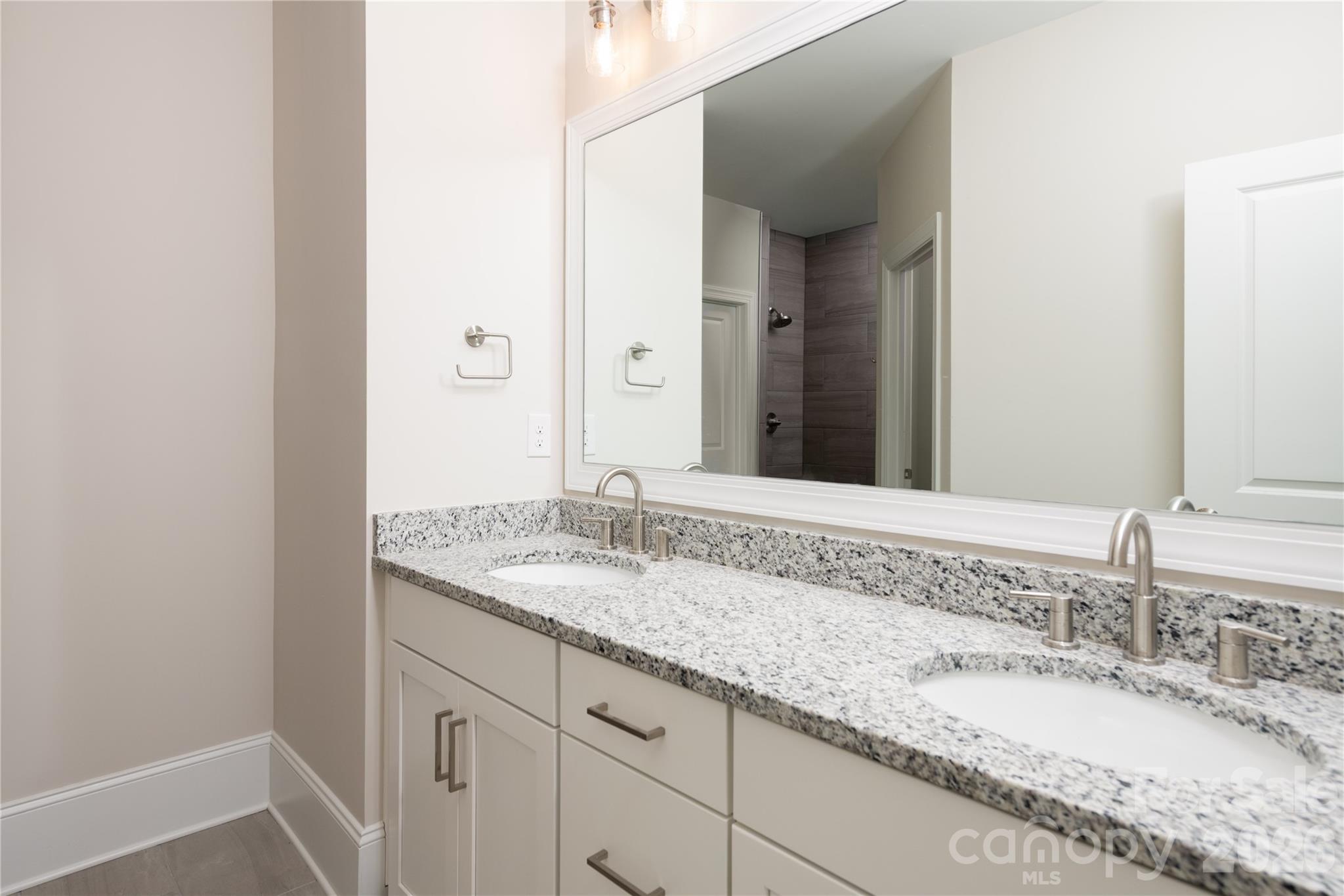 4243 Candlewood Drive 9