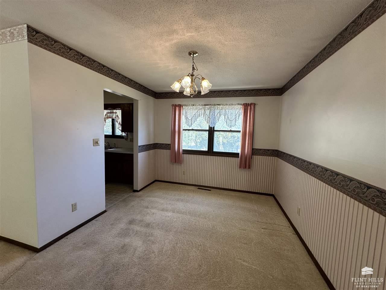 1718 Cedar Crest Drive