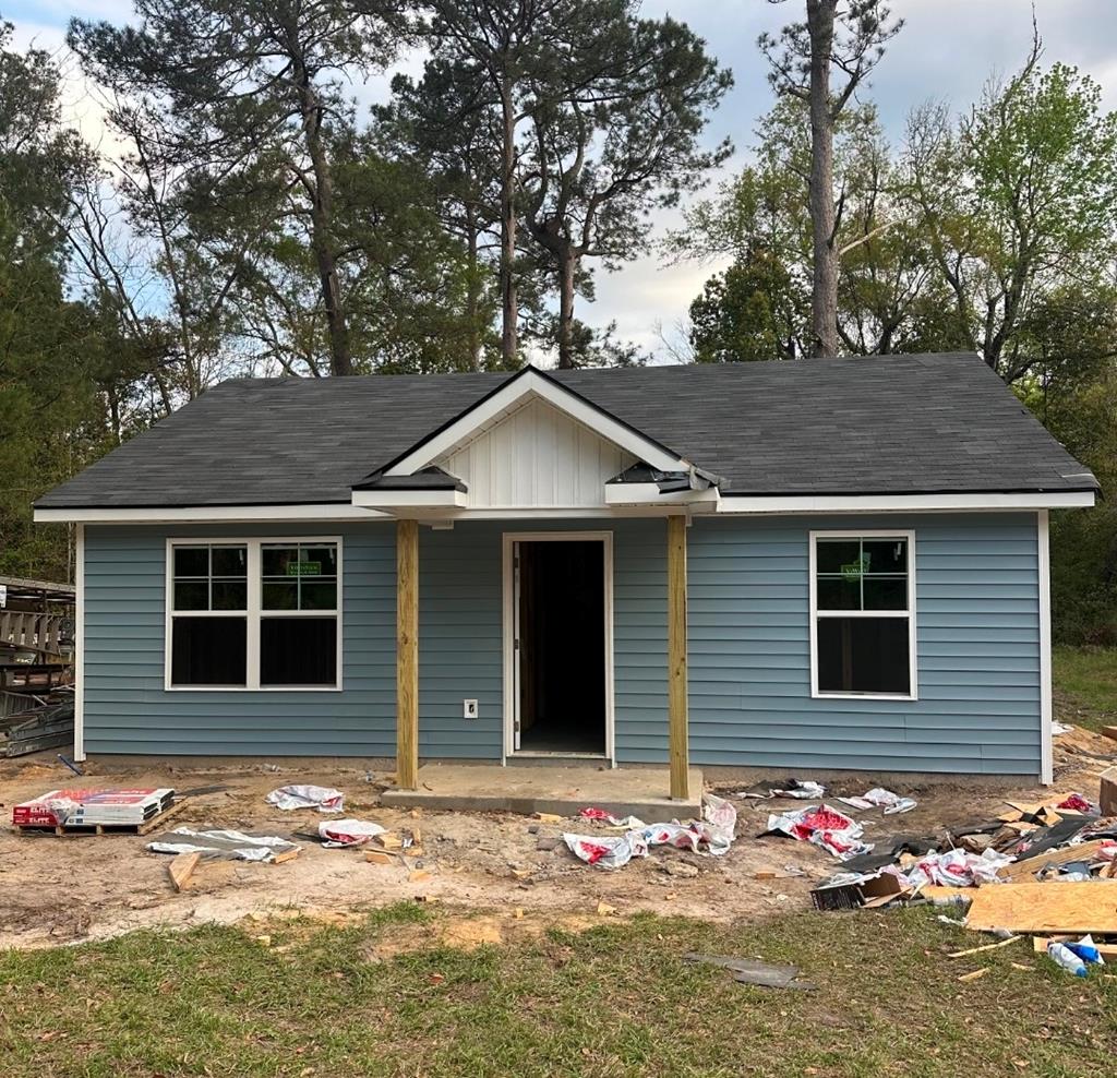 Brand new home for 2026. Great starter home or great for someone needing to downsize. Luxury vinyl plank floor throughout, kitchen with stainless steel appliances with white shaker cabinets in an open floor plan. Ask about no-money-down home loans.