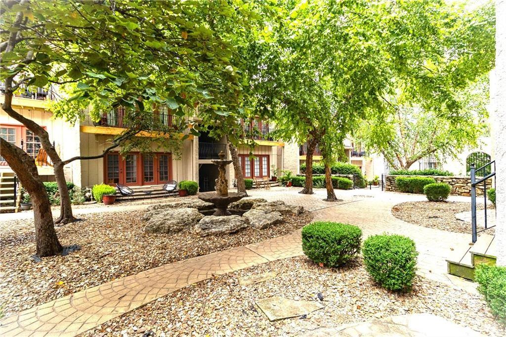 1111 W 46th Street 27