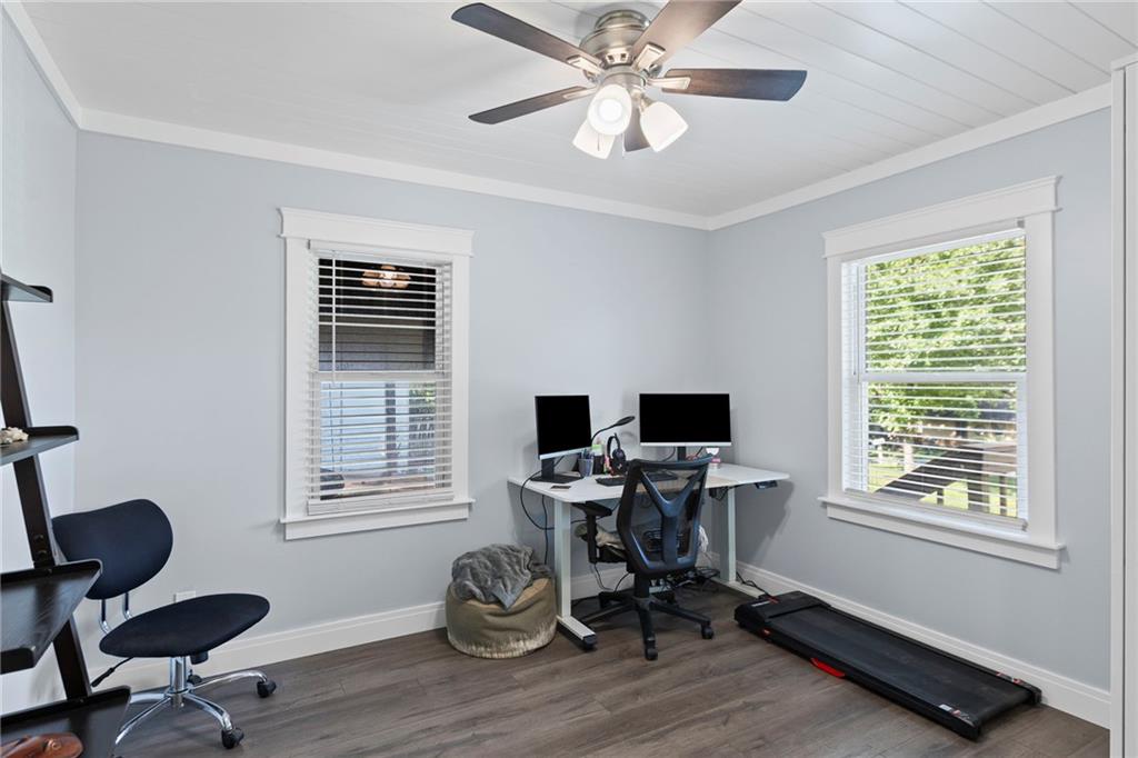 4136 N Monroe Avenue