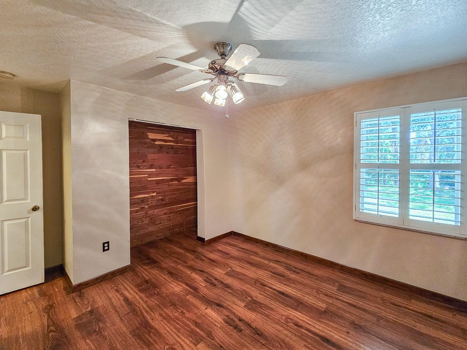 98 Ramblewood Drive