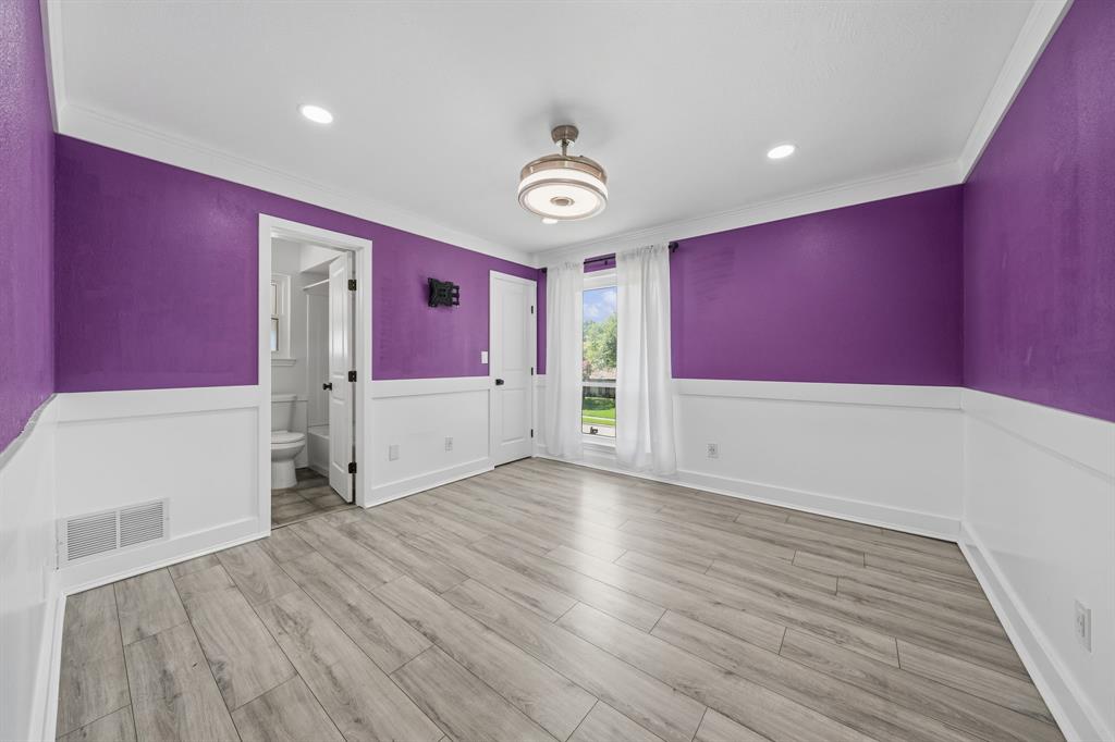 416 Forest Grove Drive