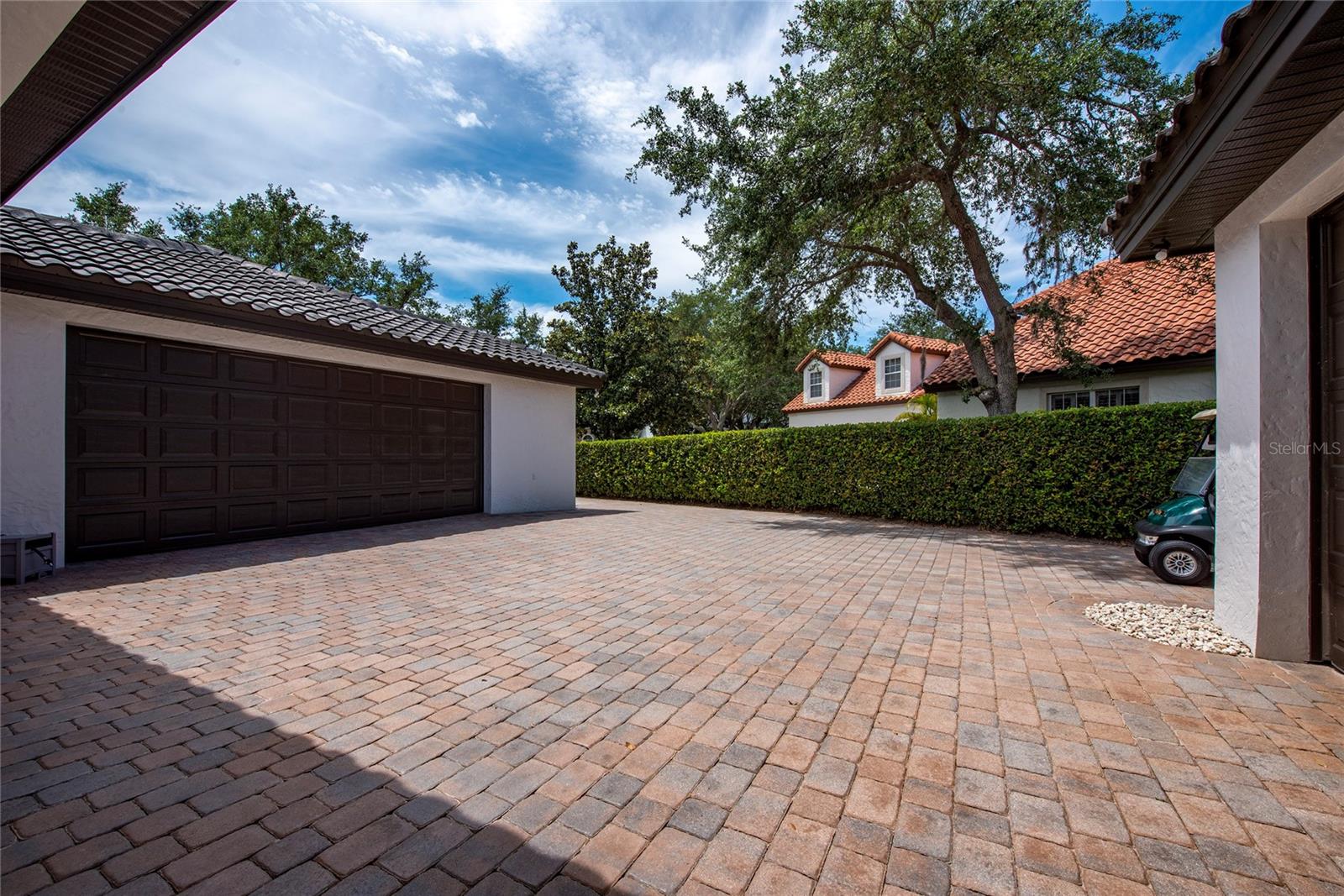 6221 Blakeford Drive