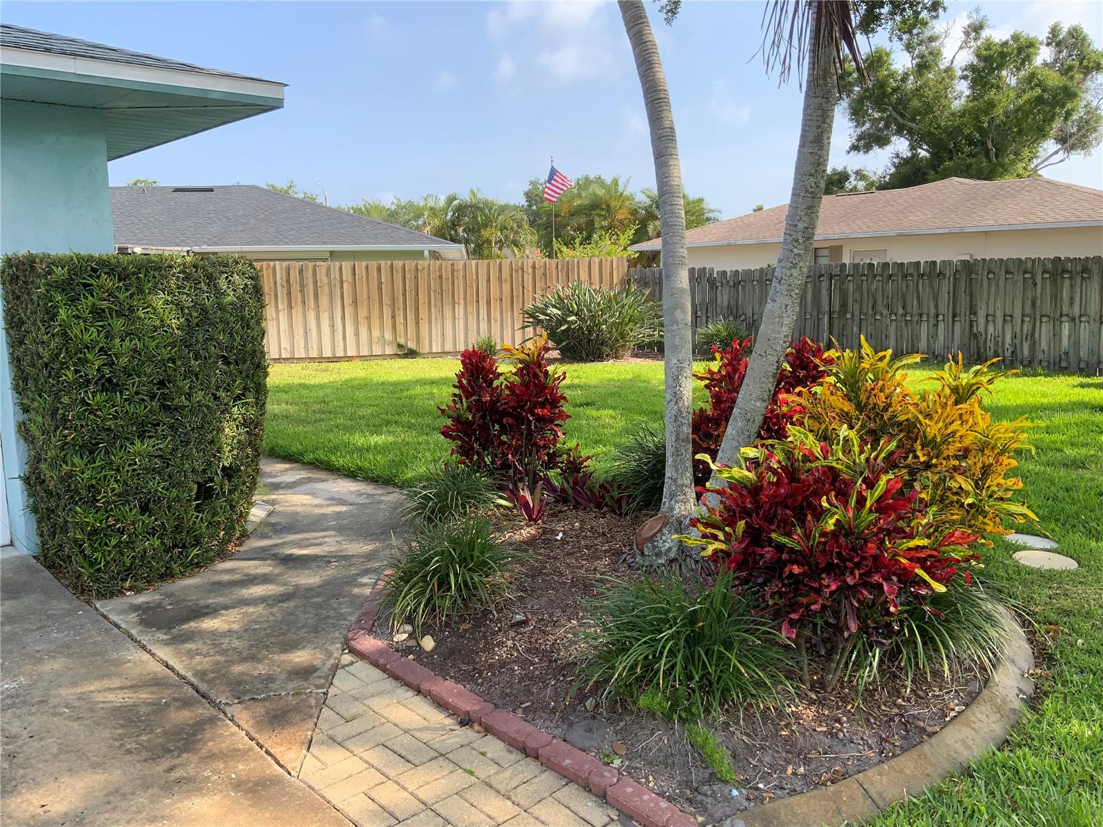 5205 36th Avenue Drive W