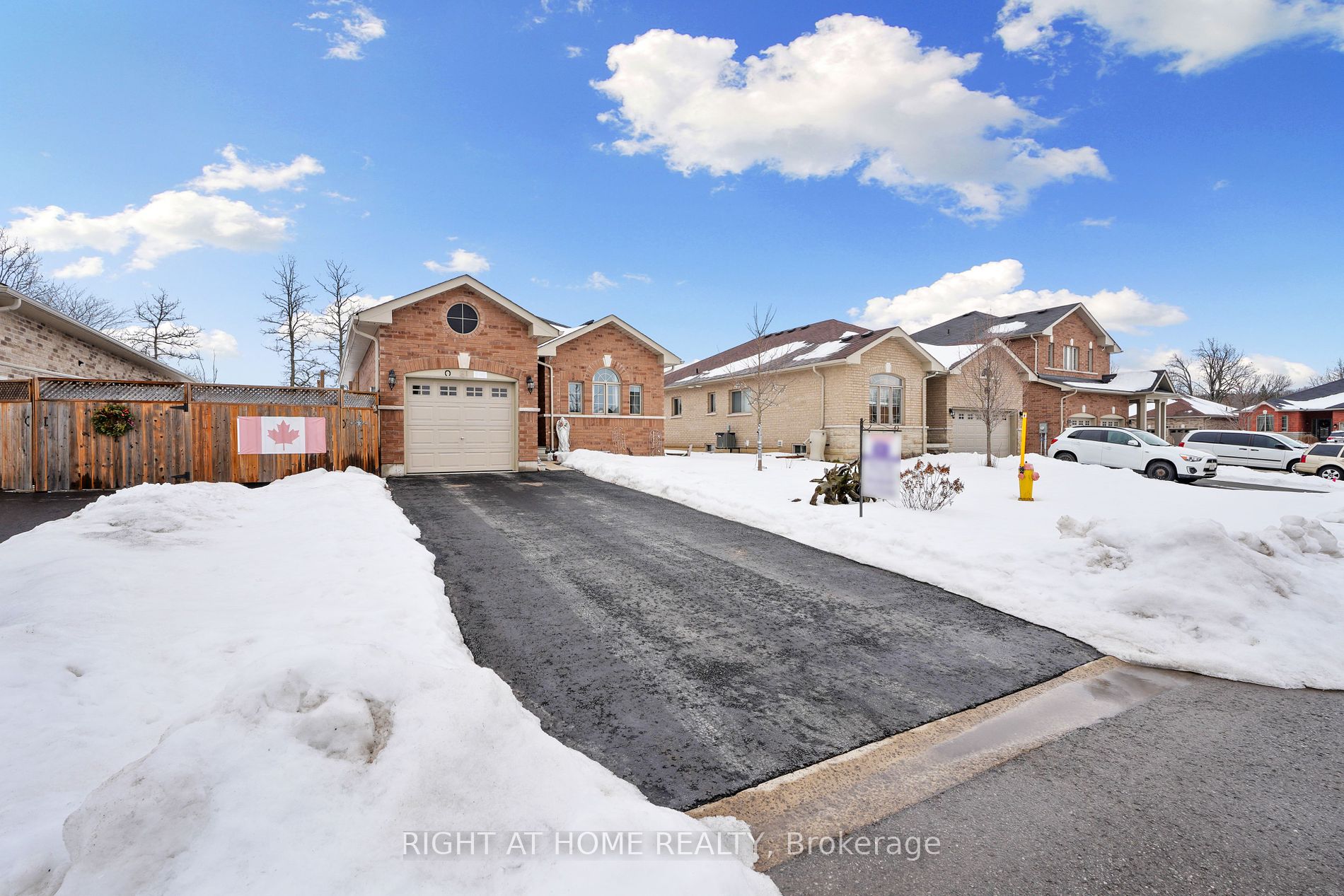51 Old Trafford Dr