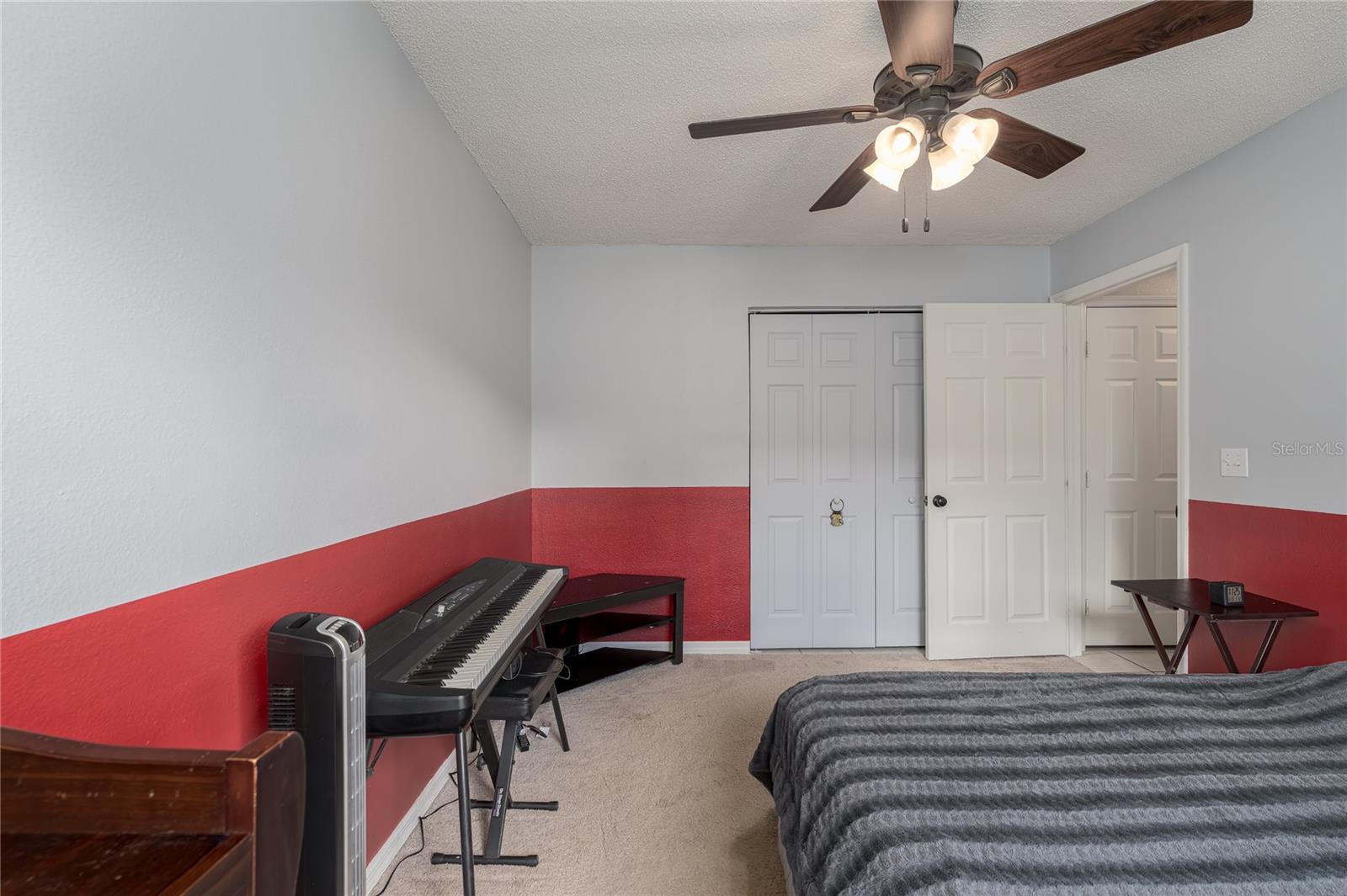 5453 81st Avenue Circle E