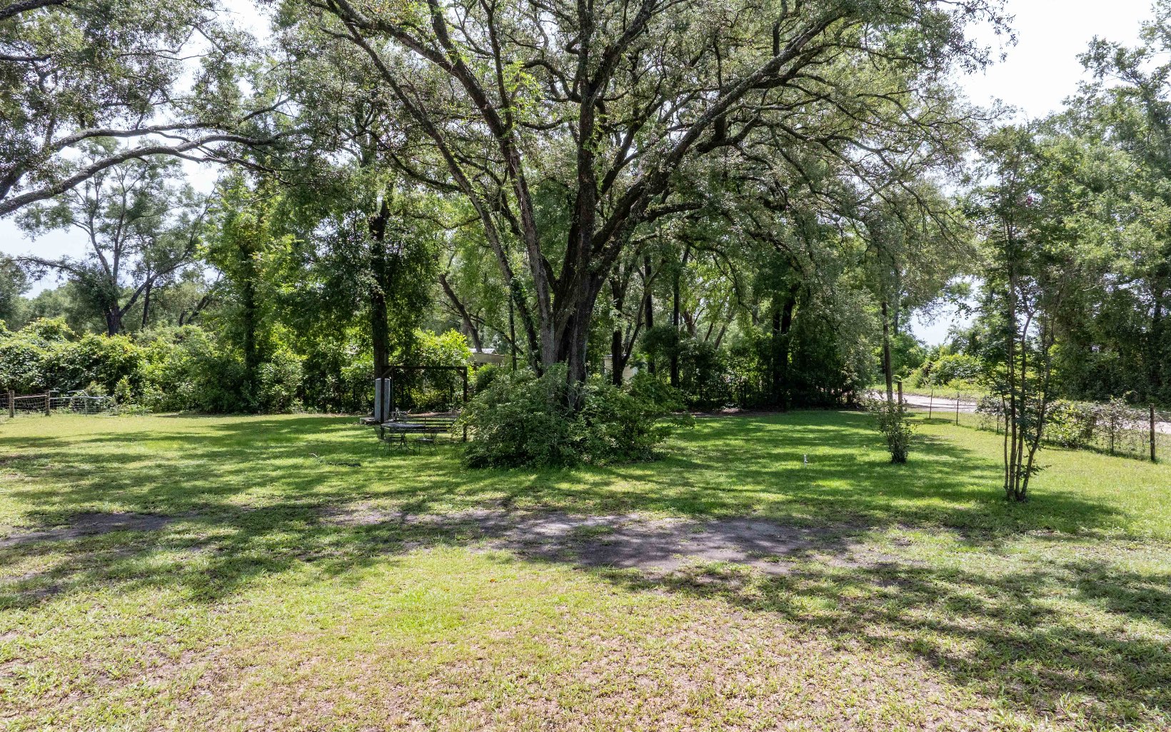 189 SE Suwannee Acres Ln
