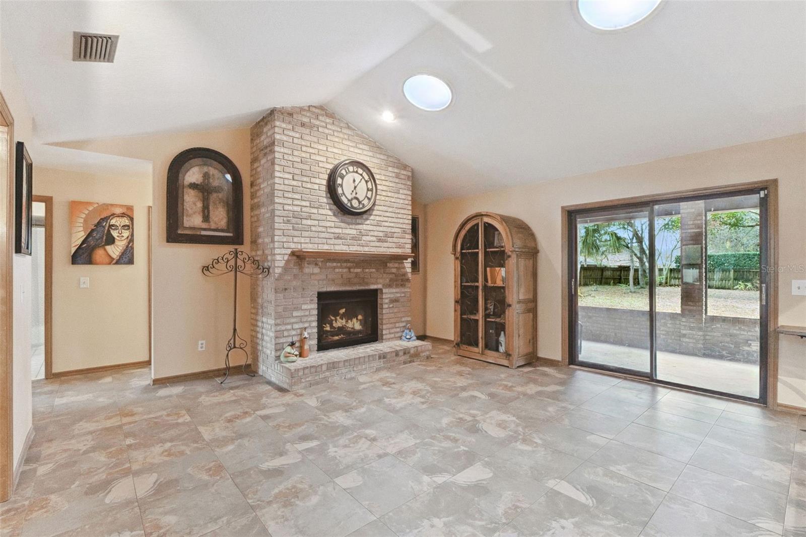 520 Summerhaven Drive