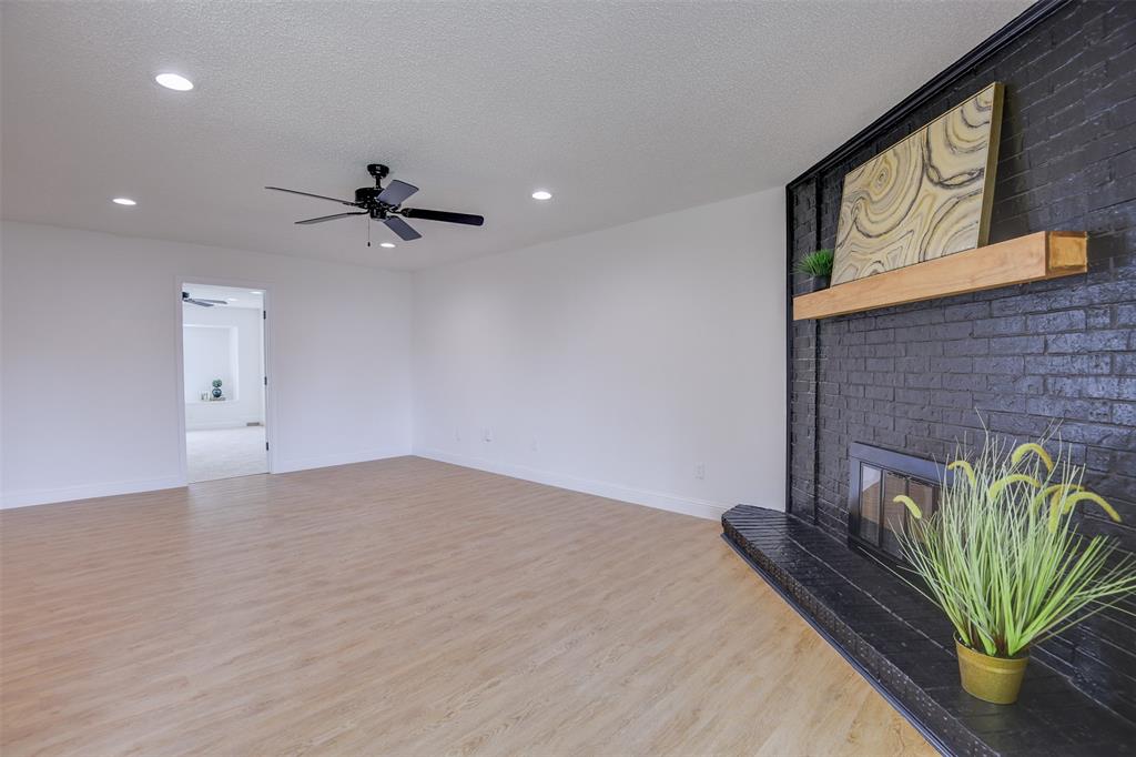 1105 Hickory Hill Drive