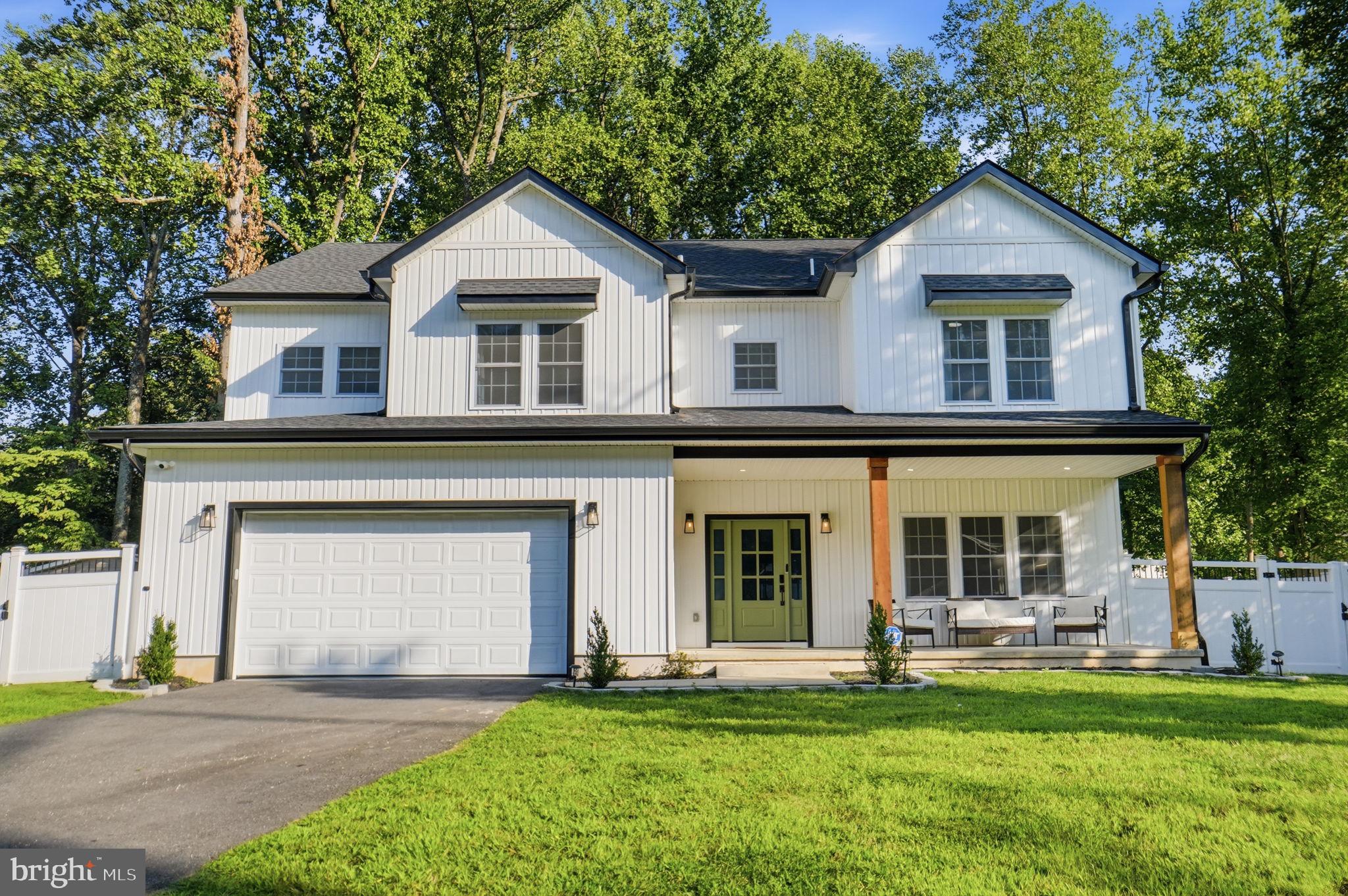 13231 Mockingbird Lane