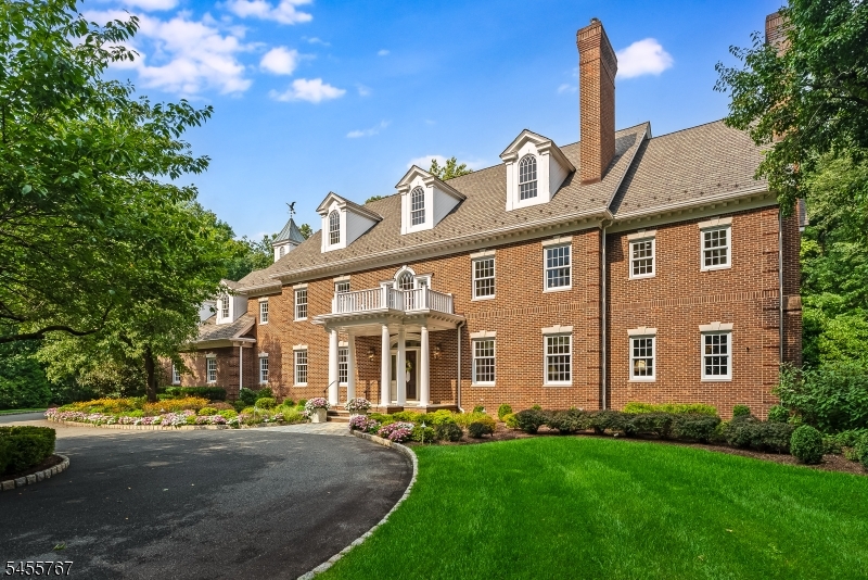 19 Heritage Ct