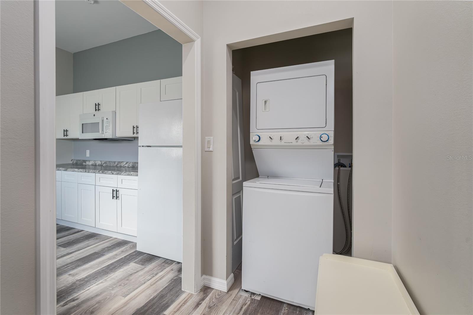 5318 Palmetto Point Drive