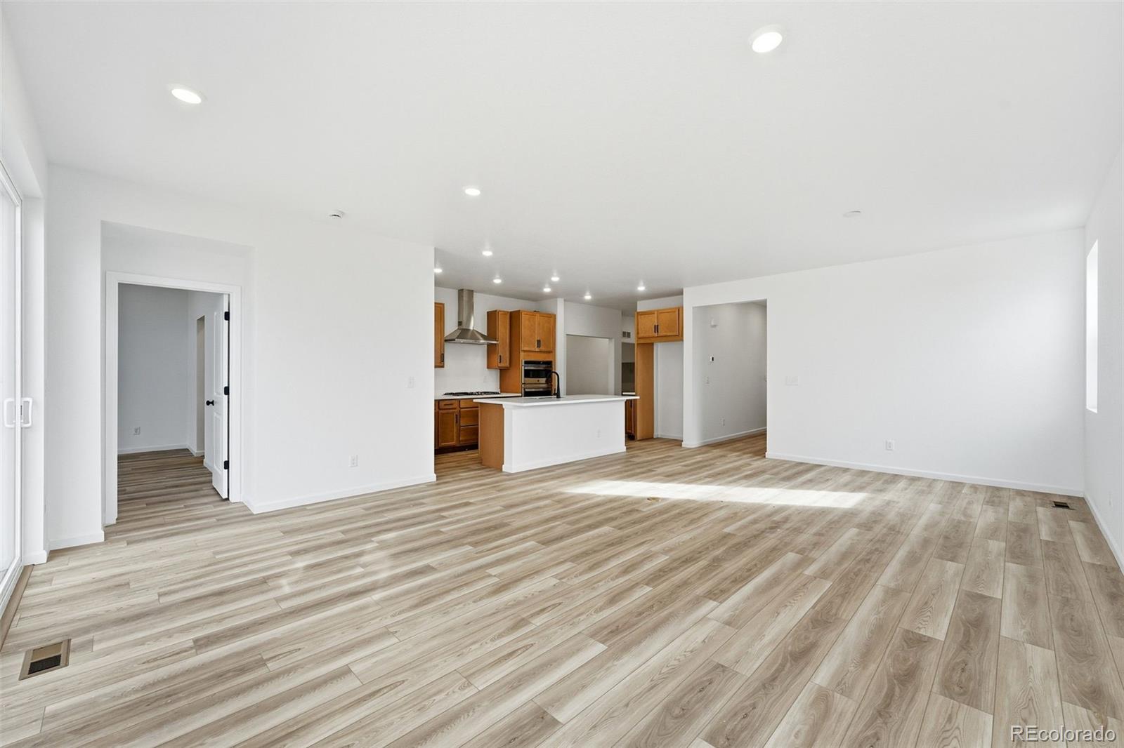 3348 N Duquesne Way