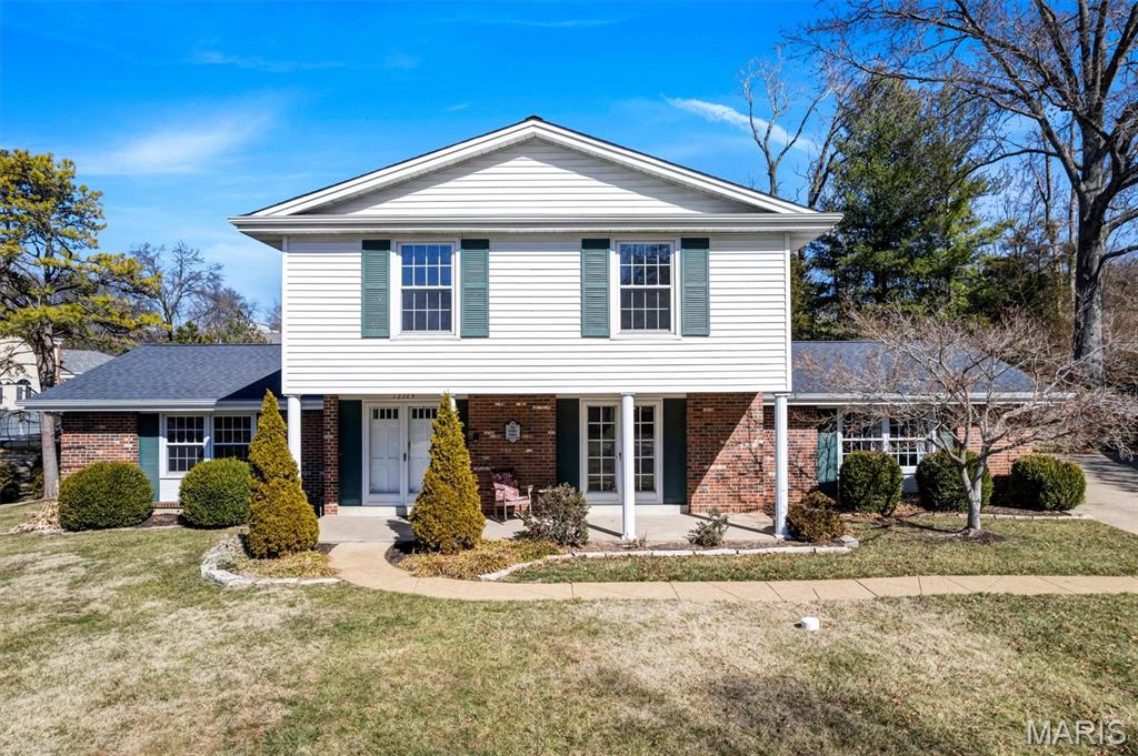 12205 Blackheath Court