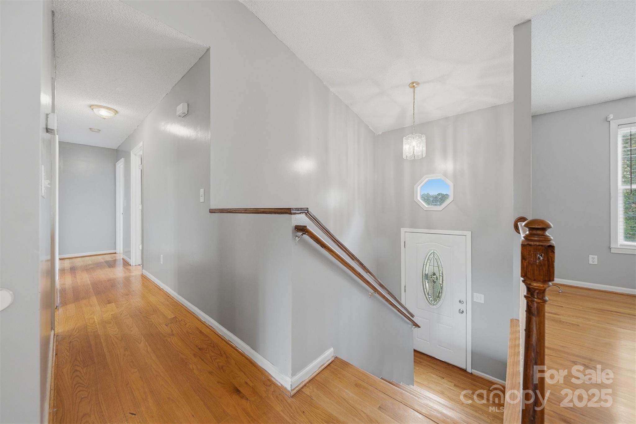 904 Pine Mountain Road