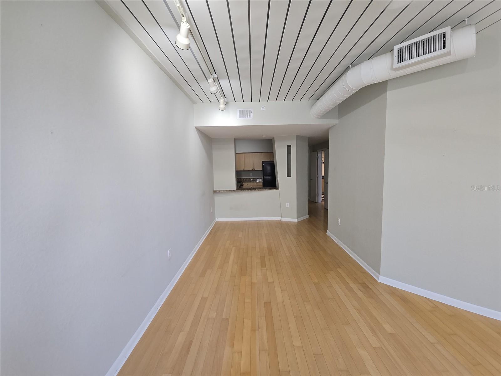 2331 W Horatio Avenue 612