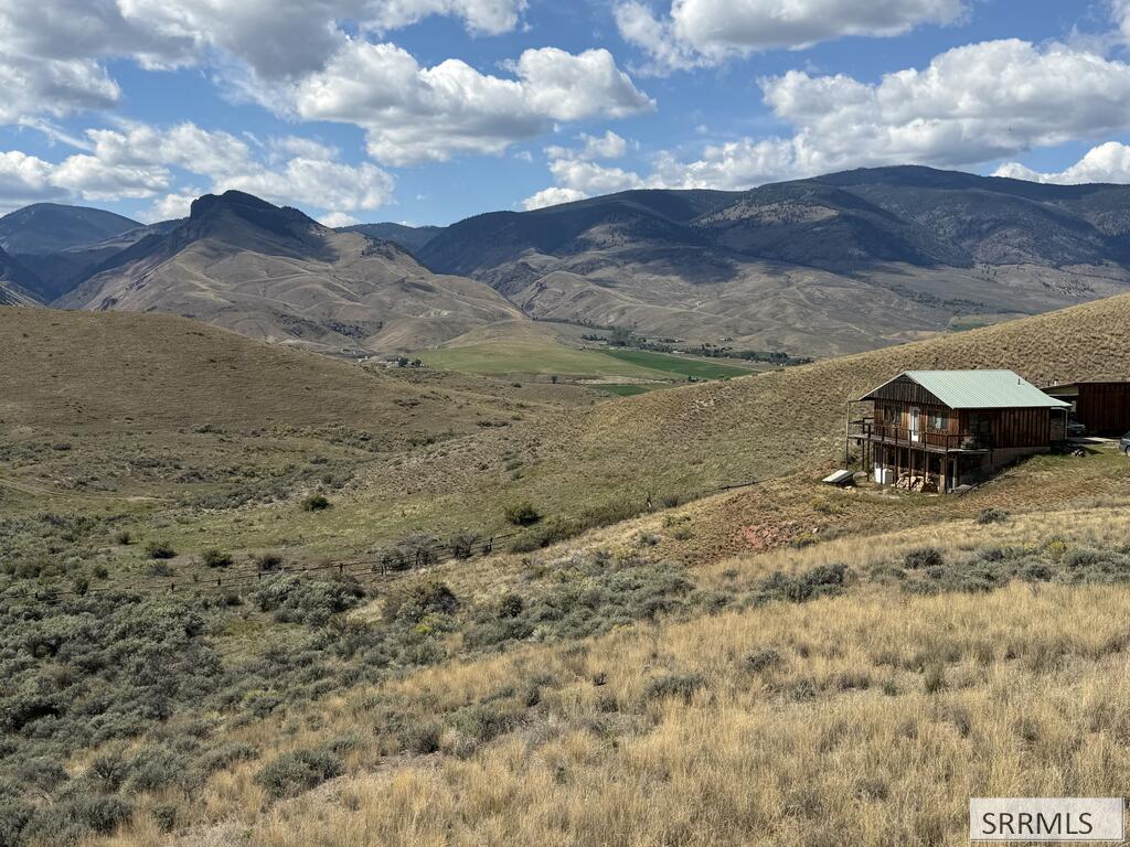 33 Sunflower Road