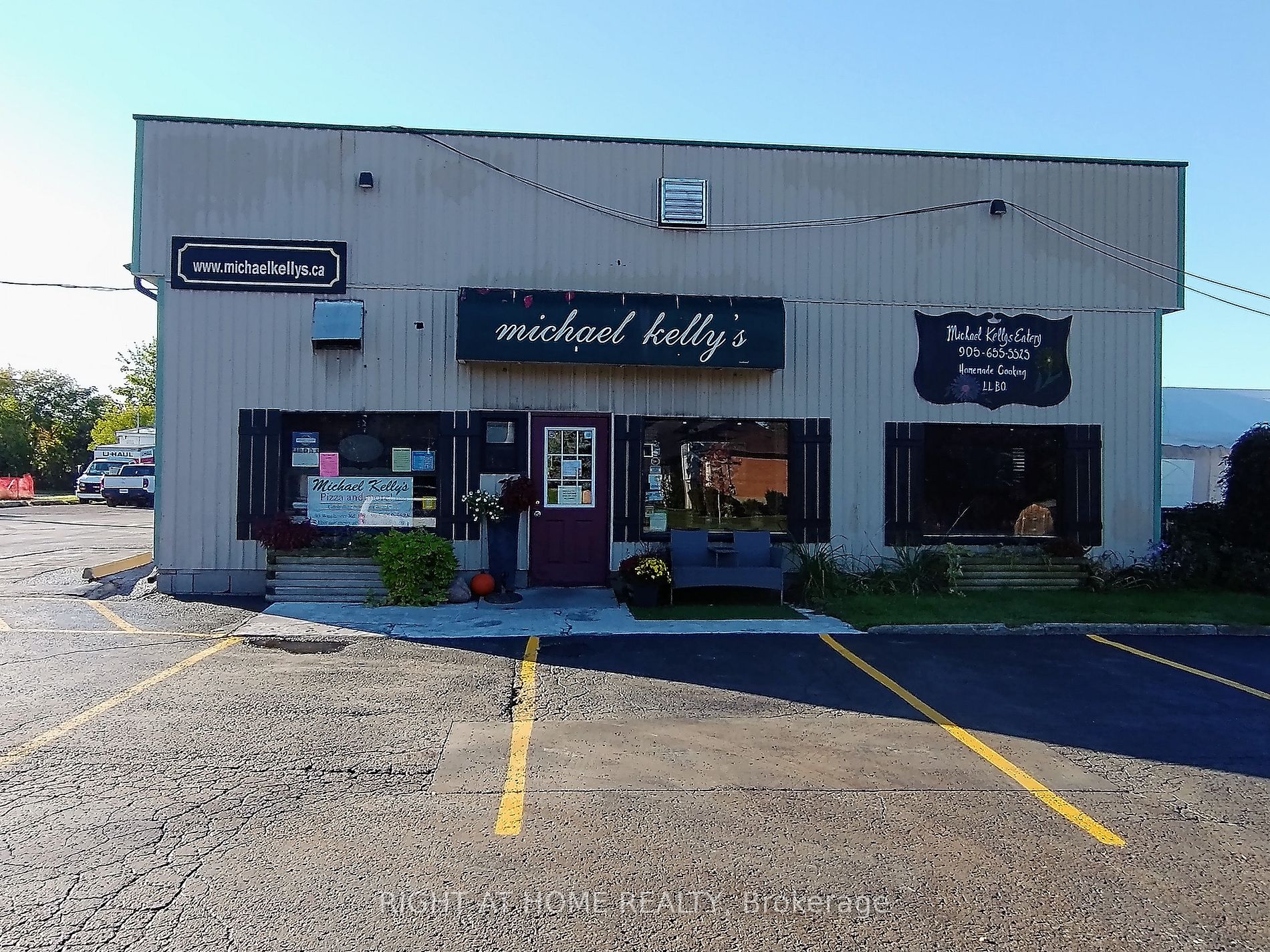 93 E Winchester Rd