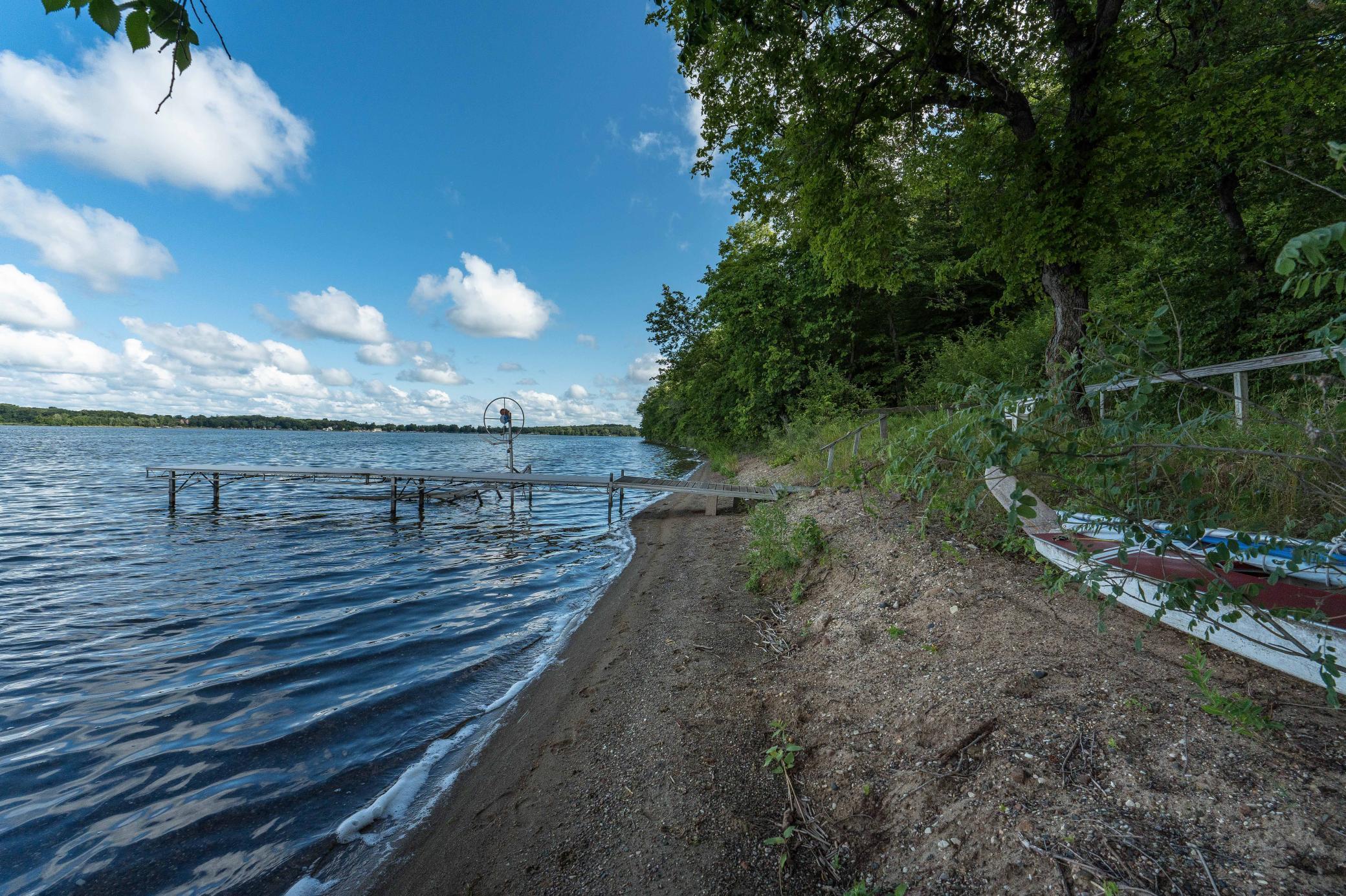 39060 Peninsula Lane