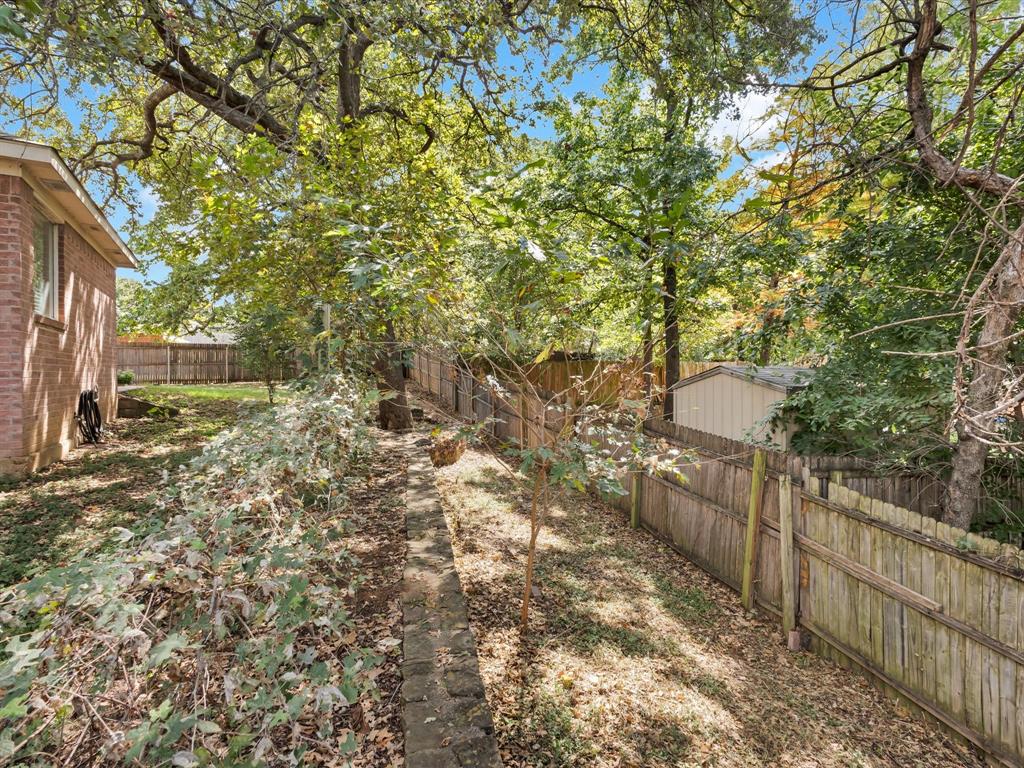 7700 Stonebank Court