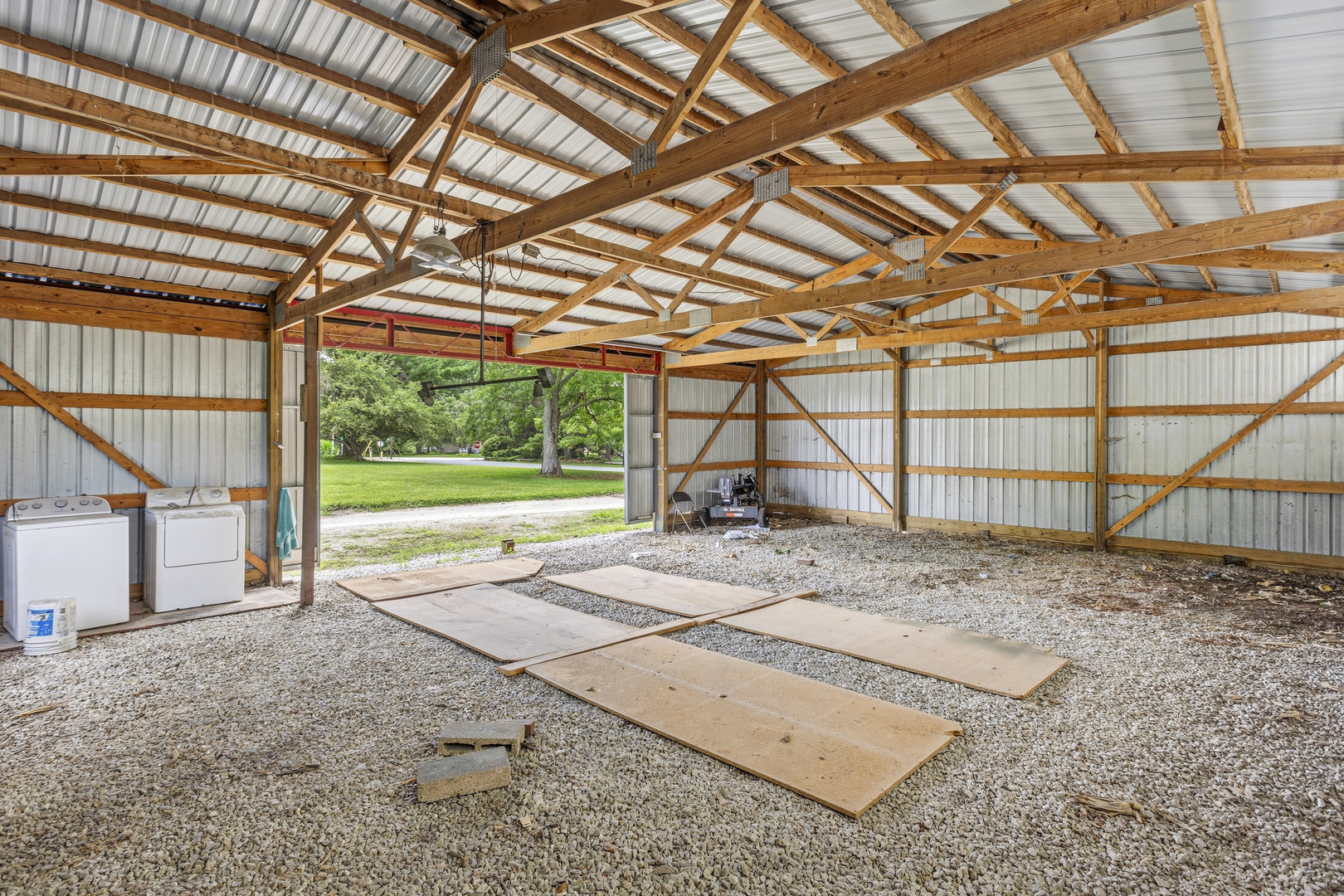 122 County Road 2150 North