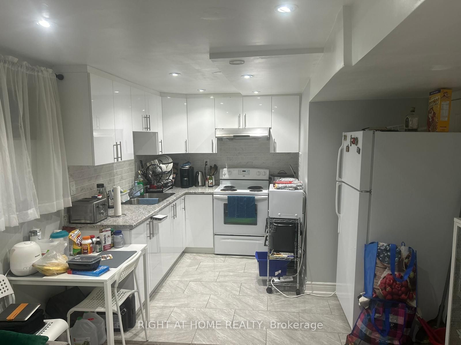 164 Saddle Tree Cres
