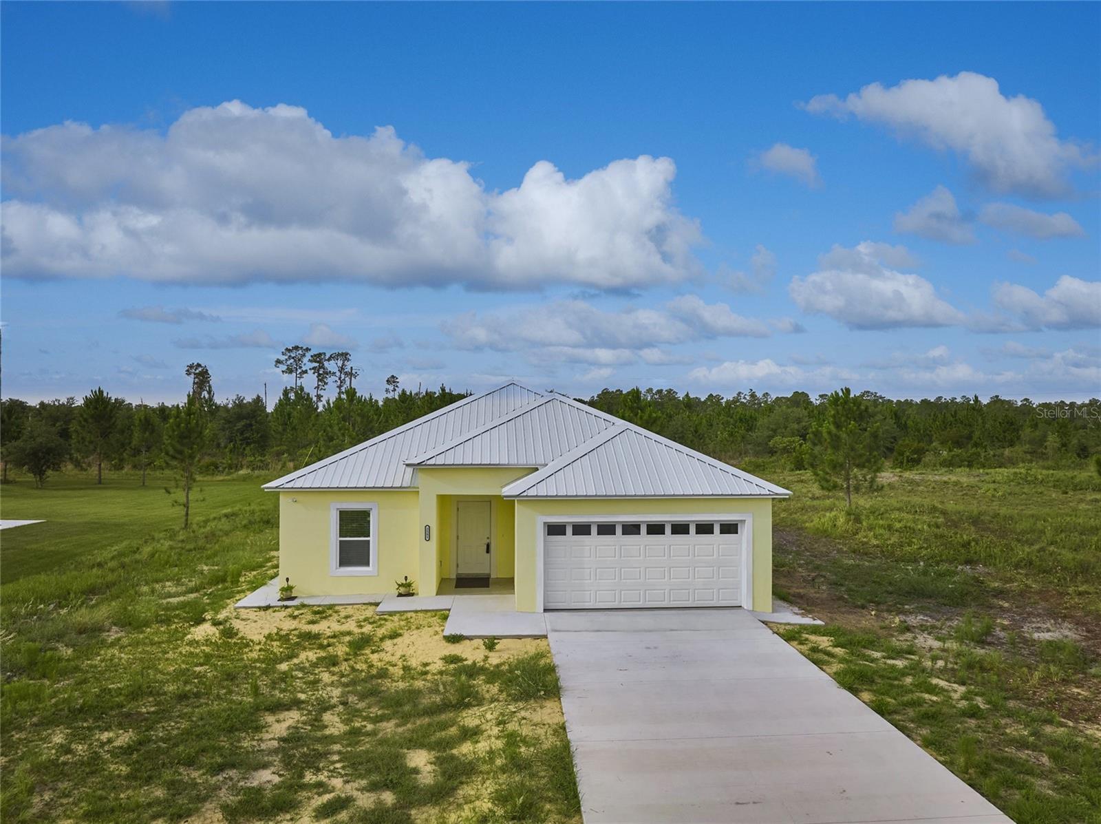 2581 Poinciana Drive