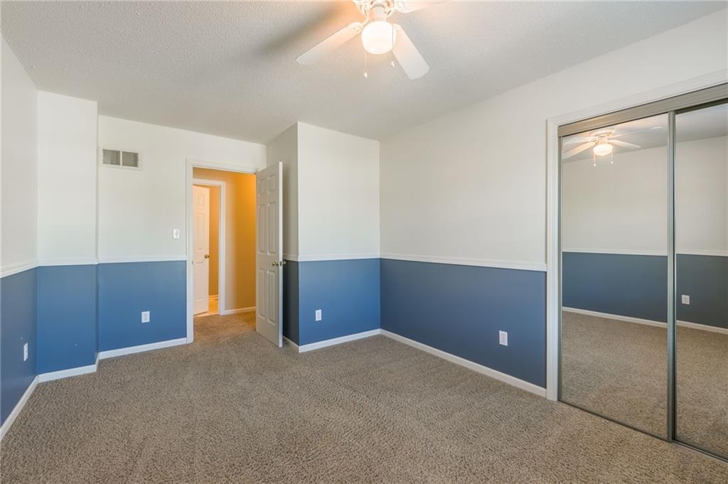 10700 N Holmes Street