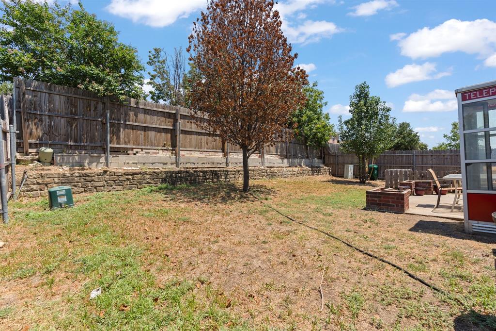 6804 Red Rock Trail
